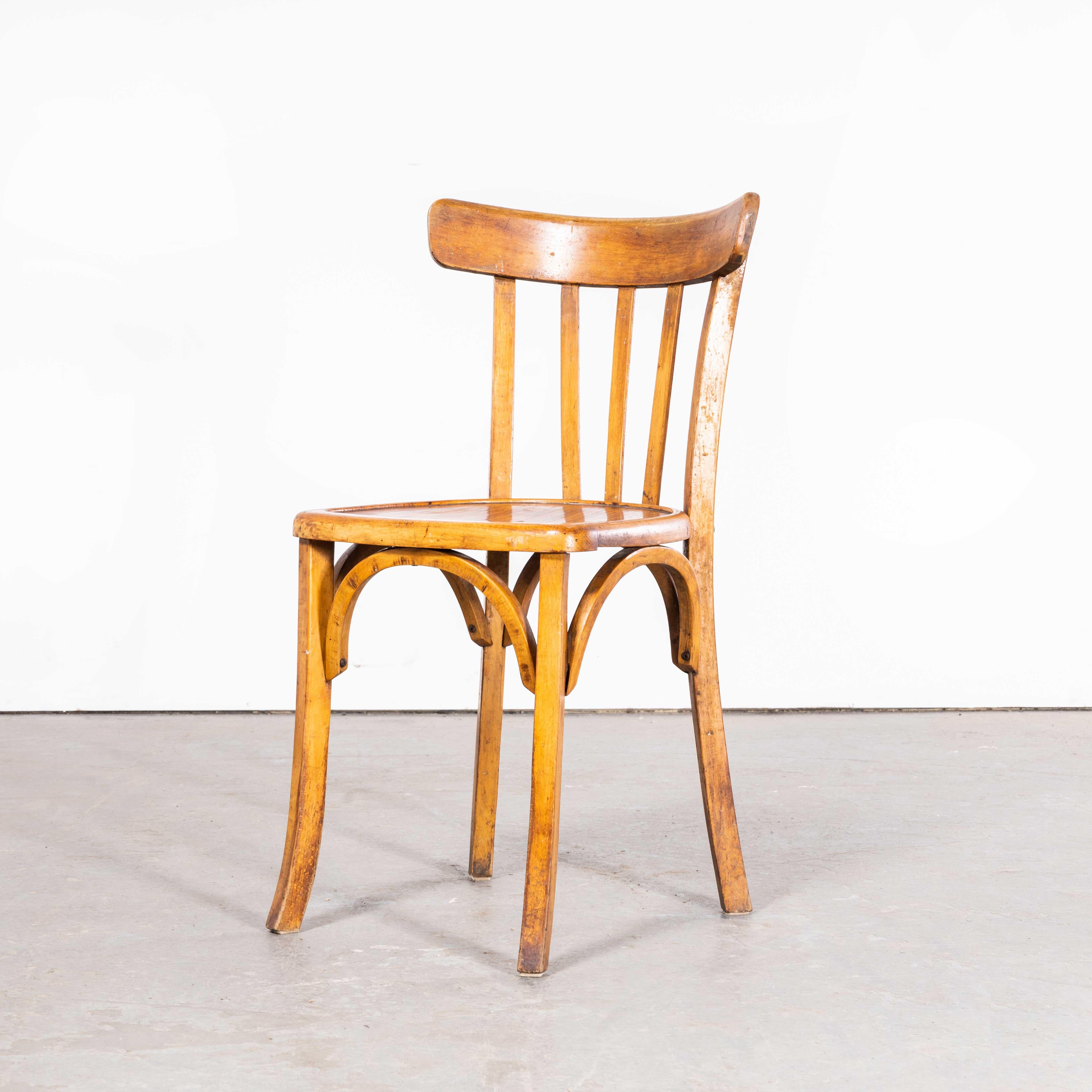 1950’s Luterma Honey Oak Bentwood Dining Chair – Set Of Six
1950’s Luterma Honey Oak Bentwood Dining Chair – Set Of Six. The process of steam bending beech to create elegant chairs was discovered and developed by Thonet, but when its patents expired
