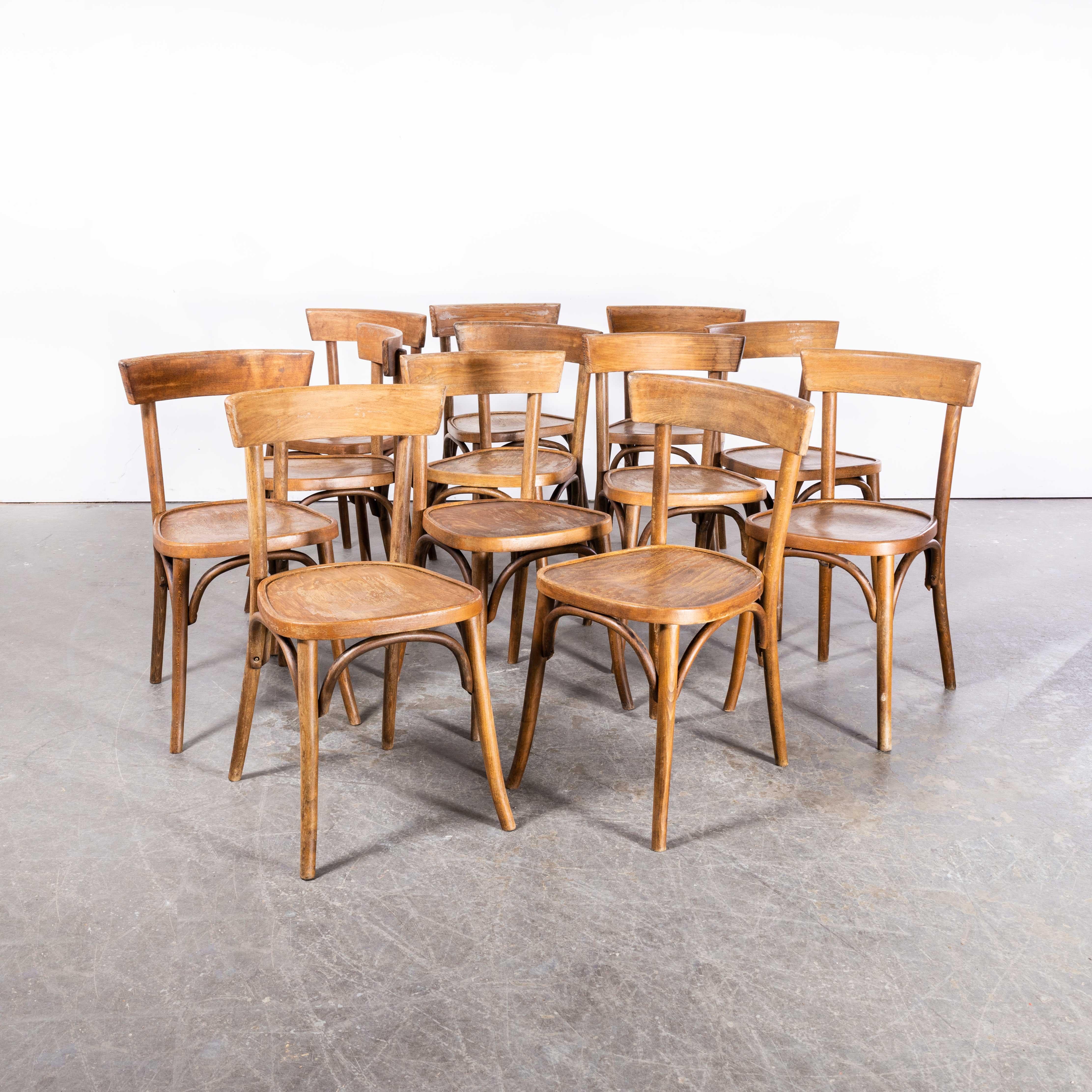 1950’s Luterma Mid Oak Bentwood Dining Chair – Set Of Twelve
1950’s Luterma Mid Oak Bentwood Dining Chair – Set Of Twelve. The process of steam bending beech to create elegant chairs was discovered and developed by Thonet, but when its patents