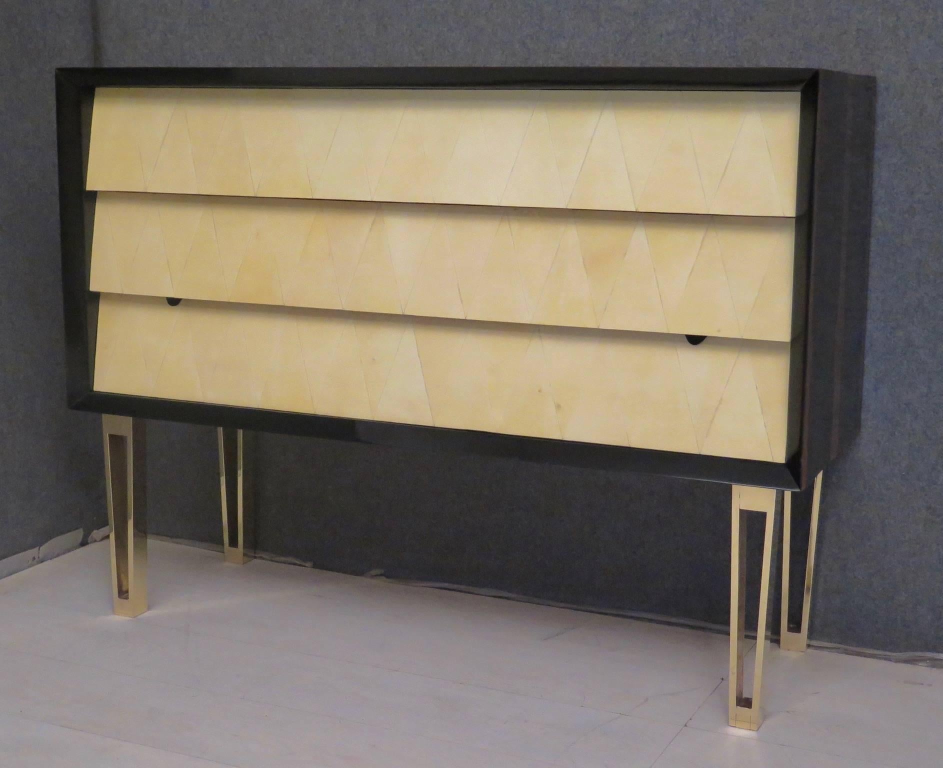 1950s Macassar Parchment and Brass Midcentury Italian Chests of Drawers 3