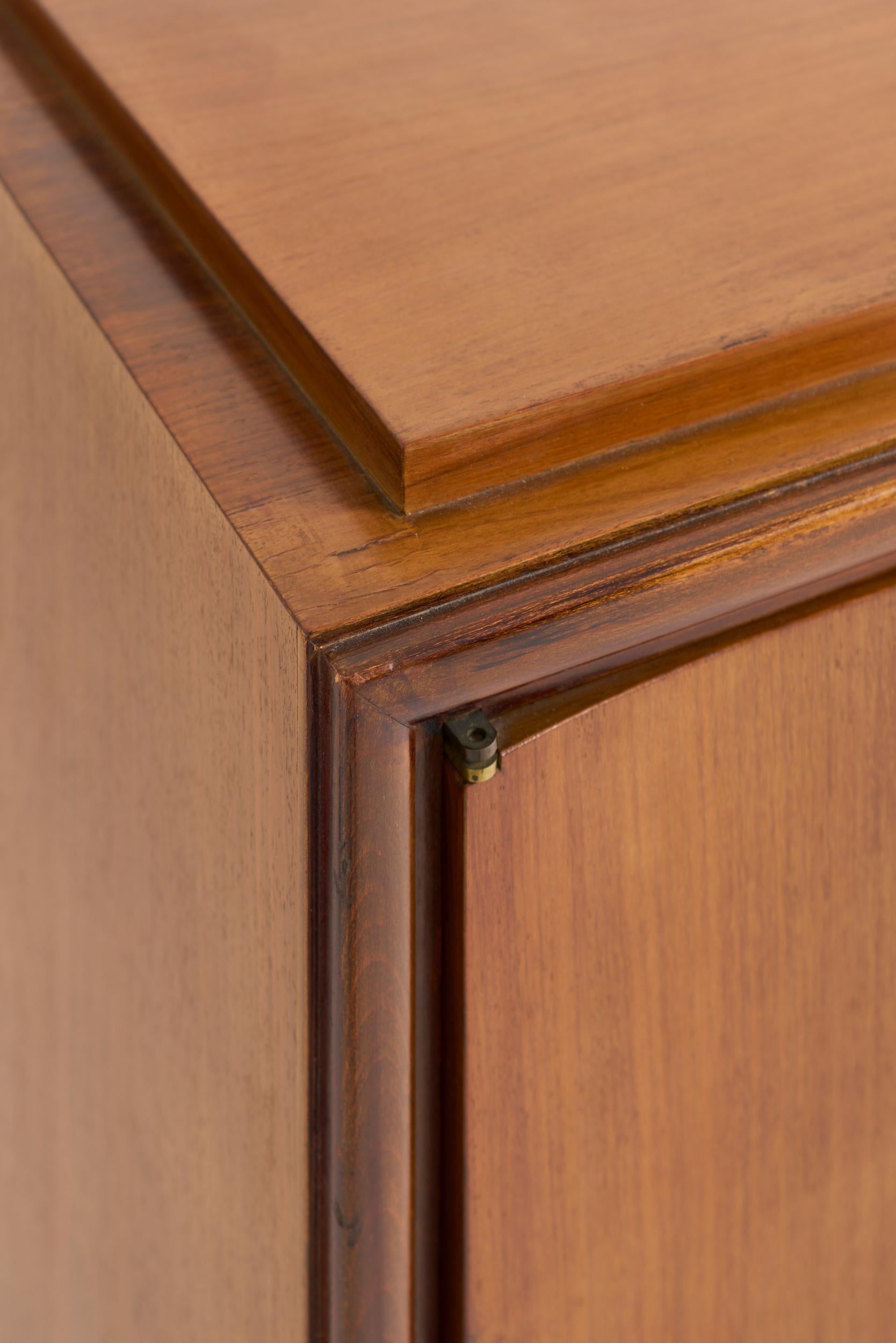 Credenza in mogano degli anni '50 in vendita 3