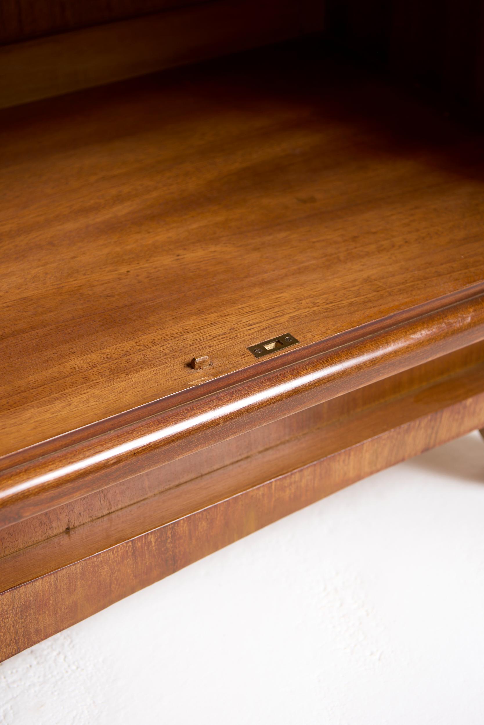 Credenza in mogano degli anni '50 in vendita 6