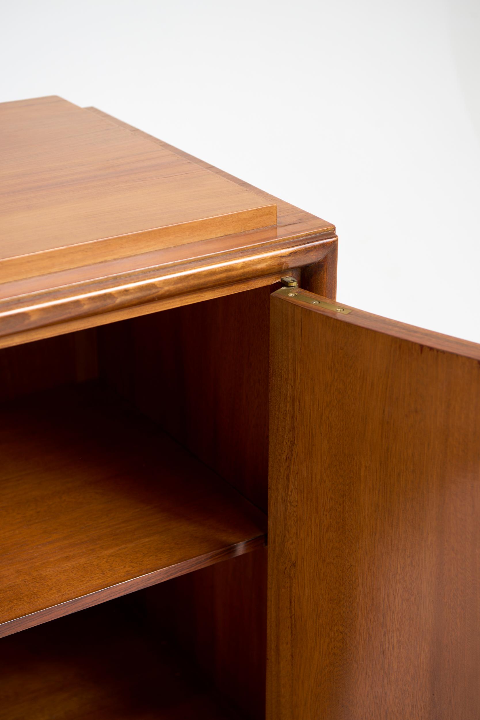 Credenza in mogano degli anni '50 in vendita 7