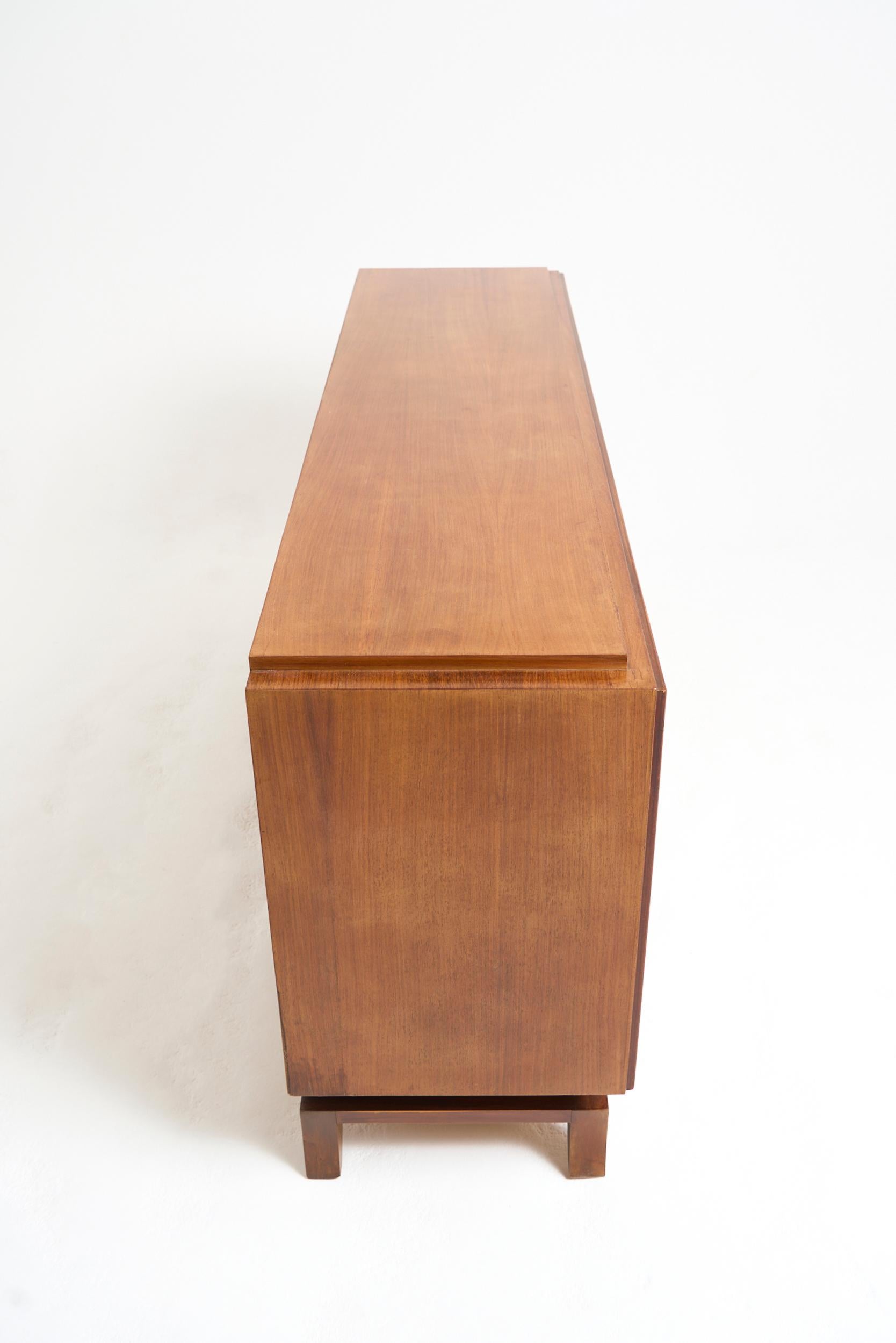 Credenza in mogano degli anni '50 in vendita 11
