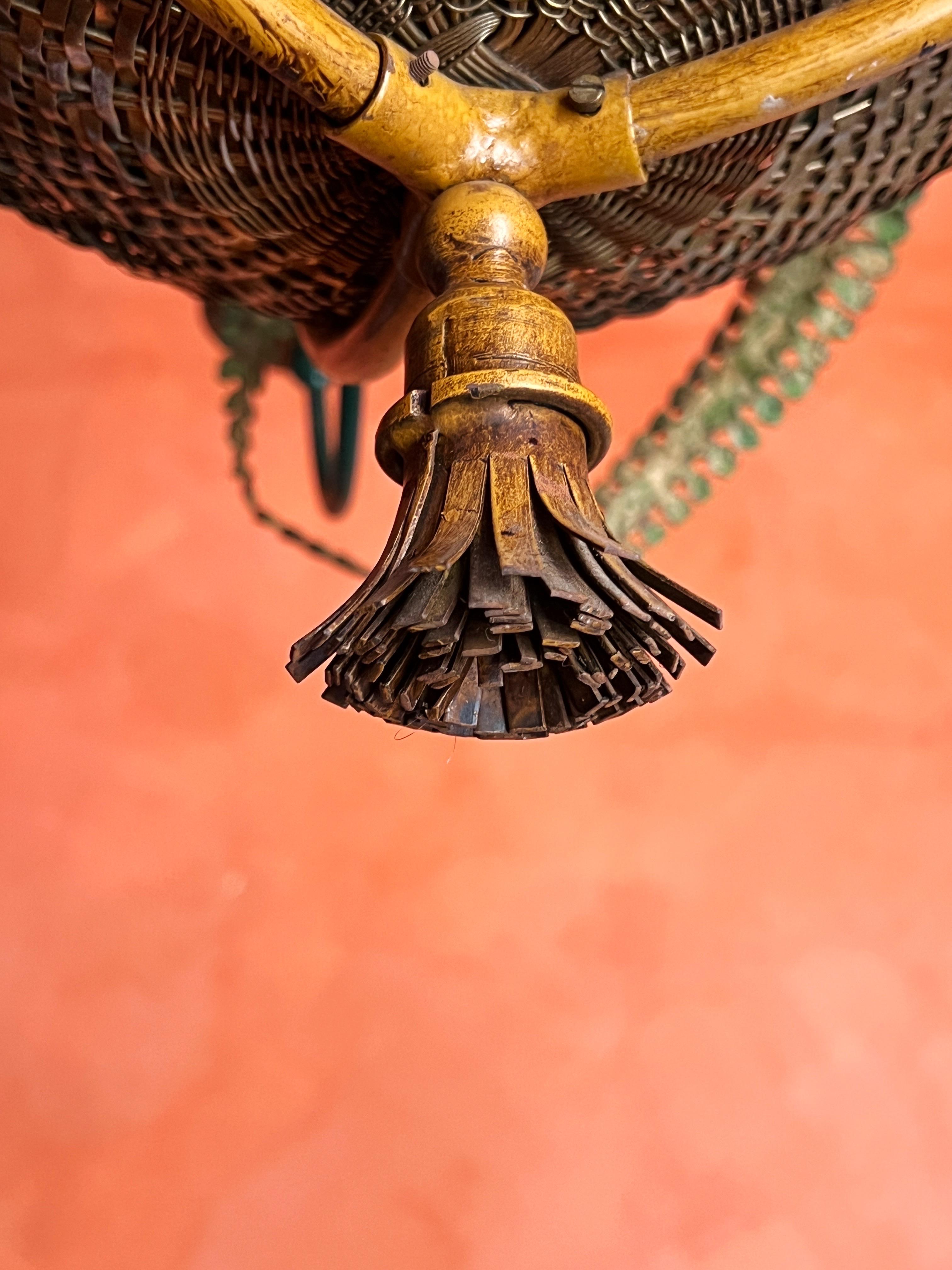 Lampadario a cesto di felci della Maison Baguès del 1950 In condizioni discrete in vendita a Palermo, PA