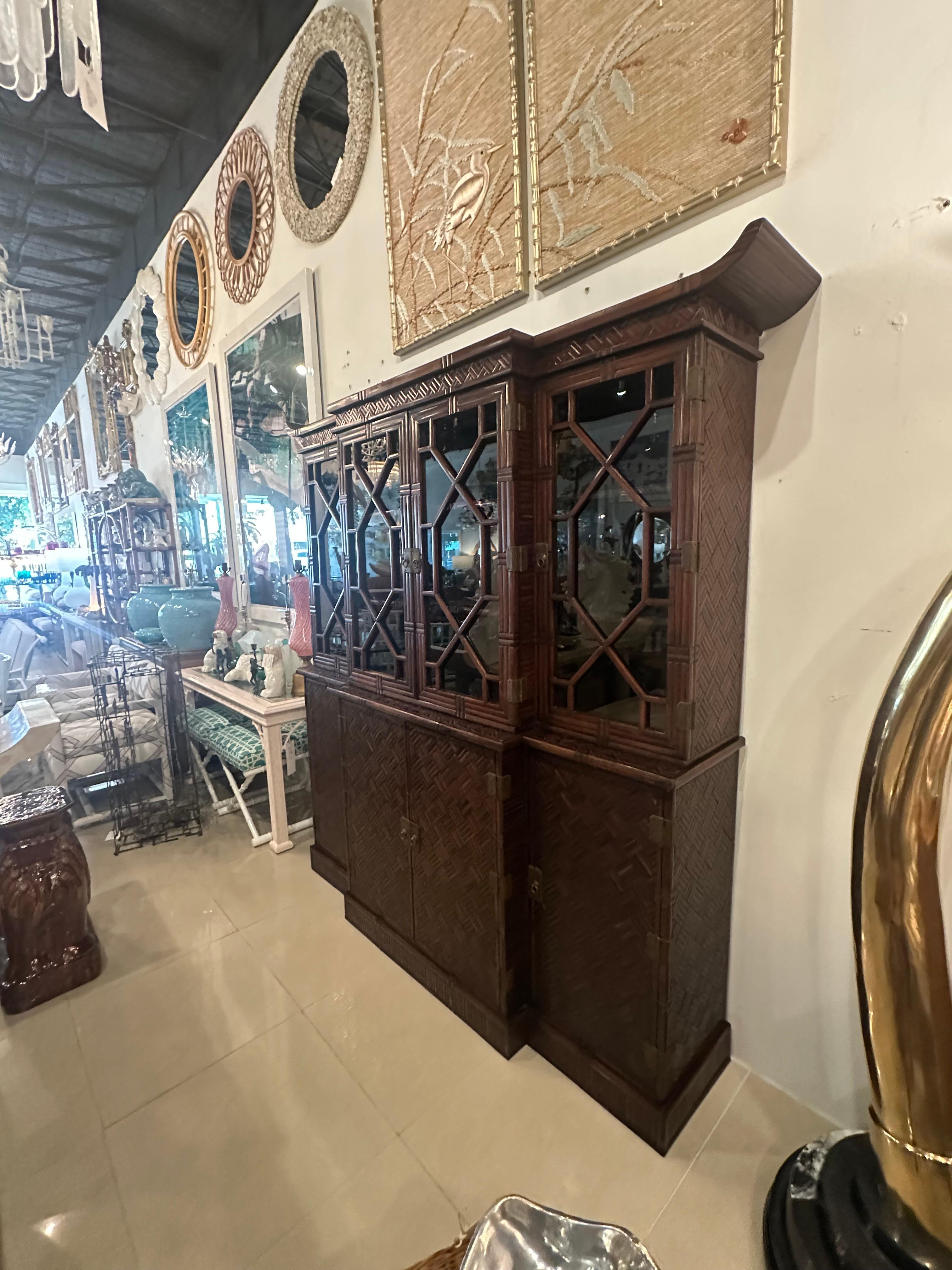 Vajilla Pagoda de Caoba de imitación de bambú y ratán tejida Maitland & Glascoe, años 50 en venta 9