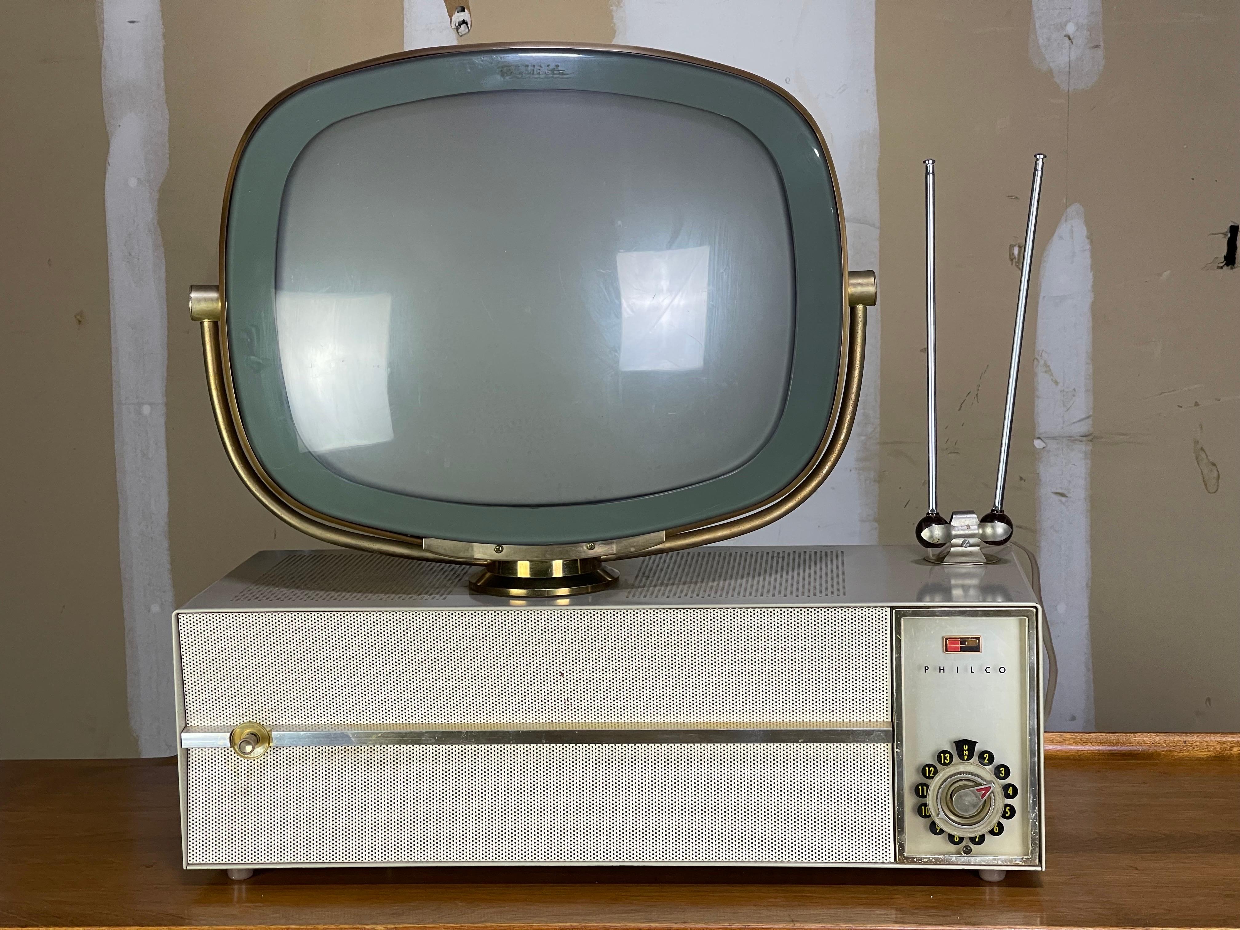 Mid Century Modern Vintage 1950's Philco Predicta Television T.V. Set  1