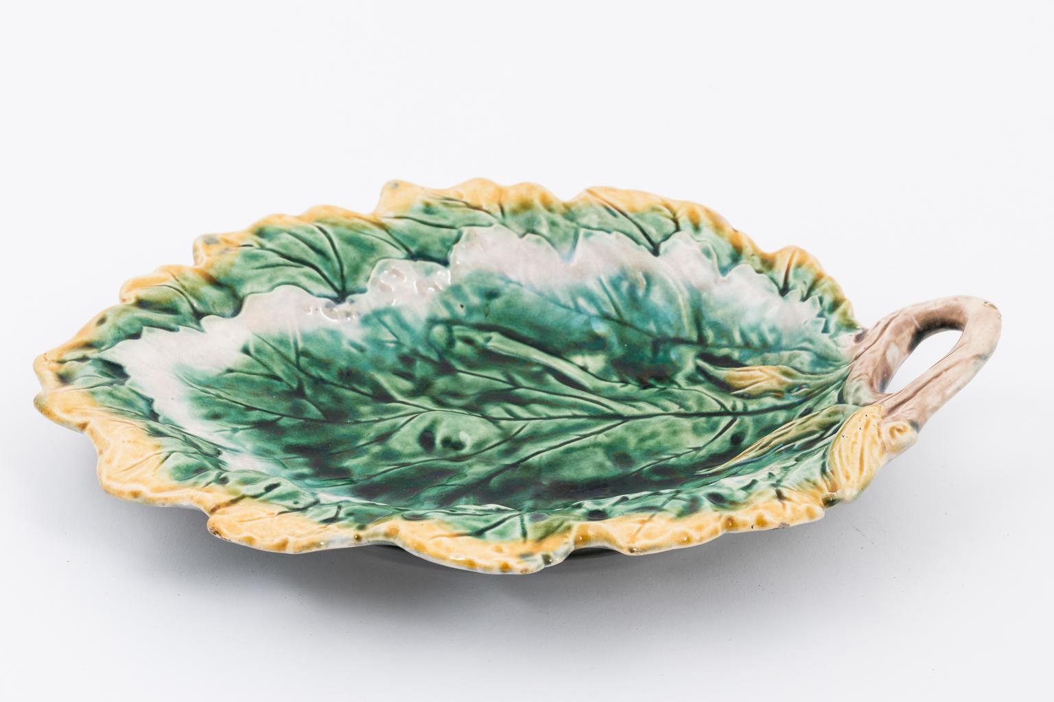 1950s Majolica leaf serving dish in green and yellow.