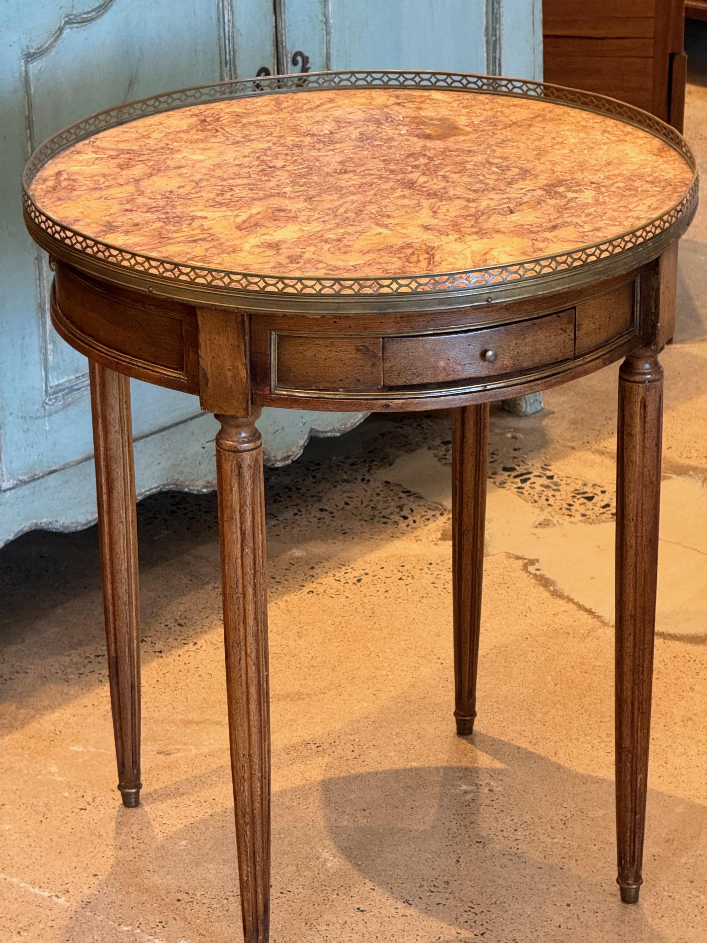1950s Marble Side Table In Good Condition In Charlottesville, VA