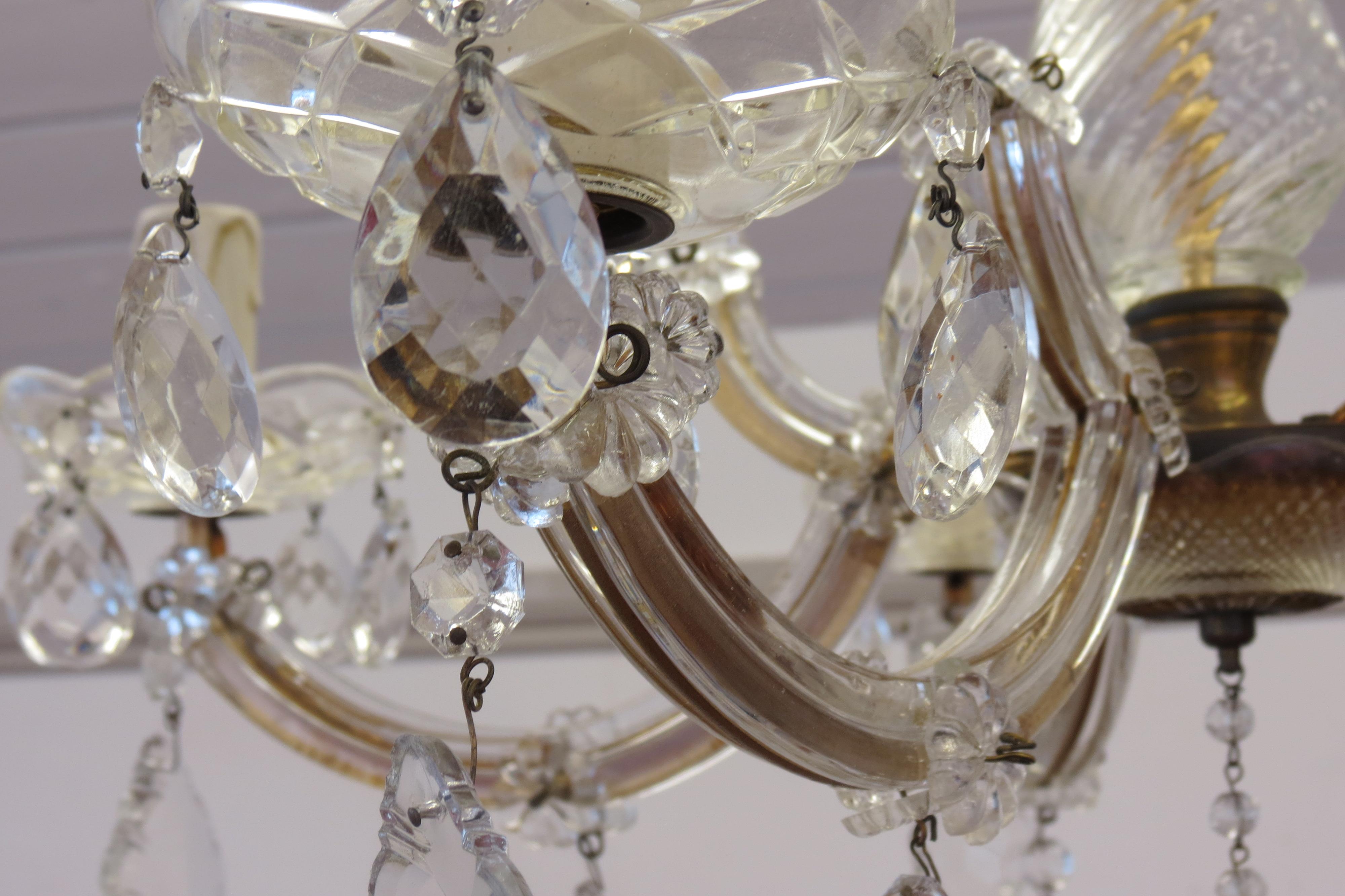 Dutch 1950s Maria Theresa Glass Crystal Leaves 5-Light Glass Chandelier