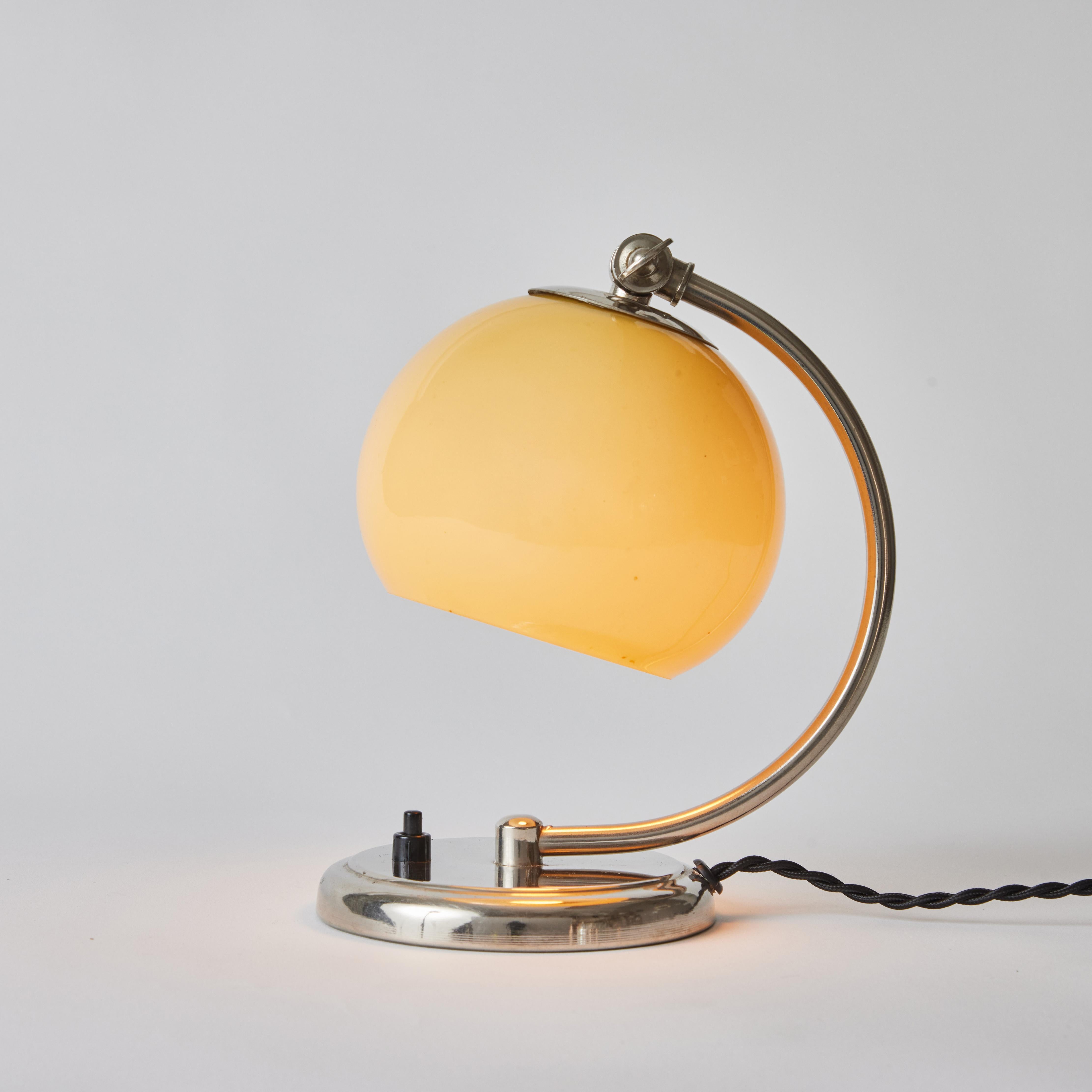 1950s Mauri Almari Chrome and Opaline Glass Table Lamp for Idman Oy In Good Condition For Sale In Glendale, CA
