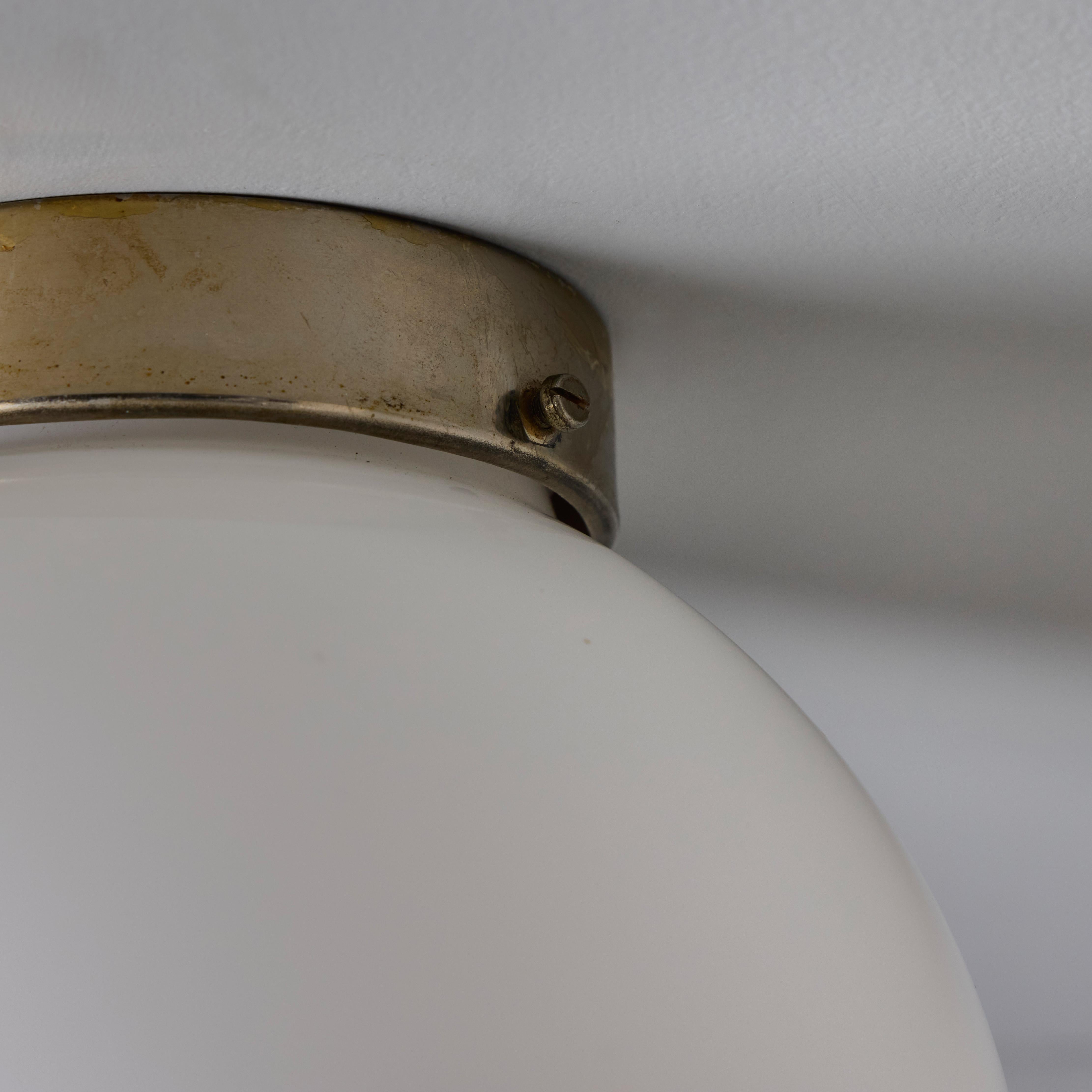 Lámpara de pared o techo de cristal y metal Mauri Almari de los años 50 para Itsu en venta 6