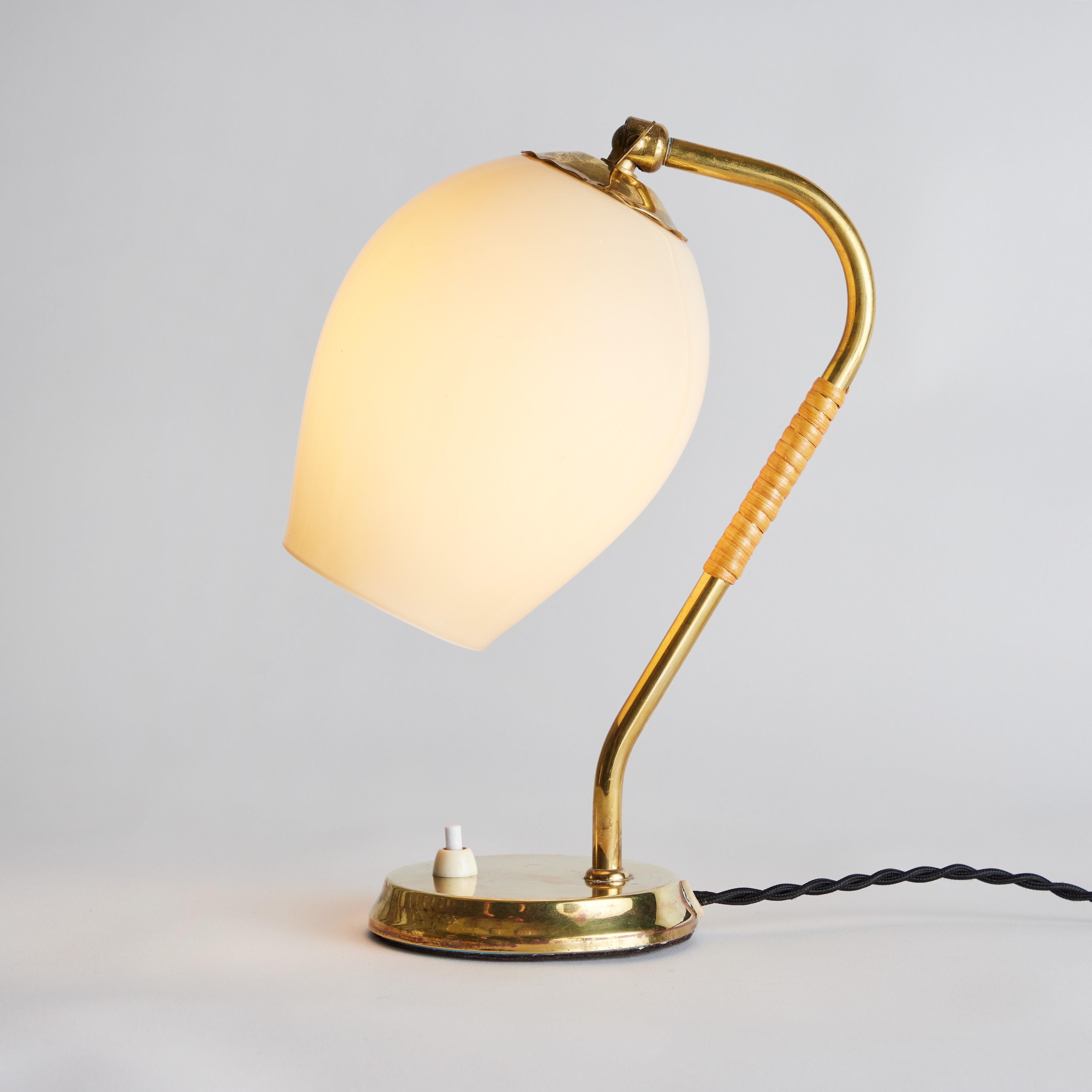 1950s Mauri Almari Glass & Rattan Table Lamp for Idman Oy, Finland 8
