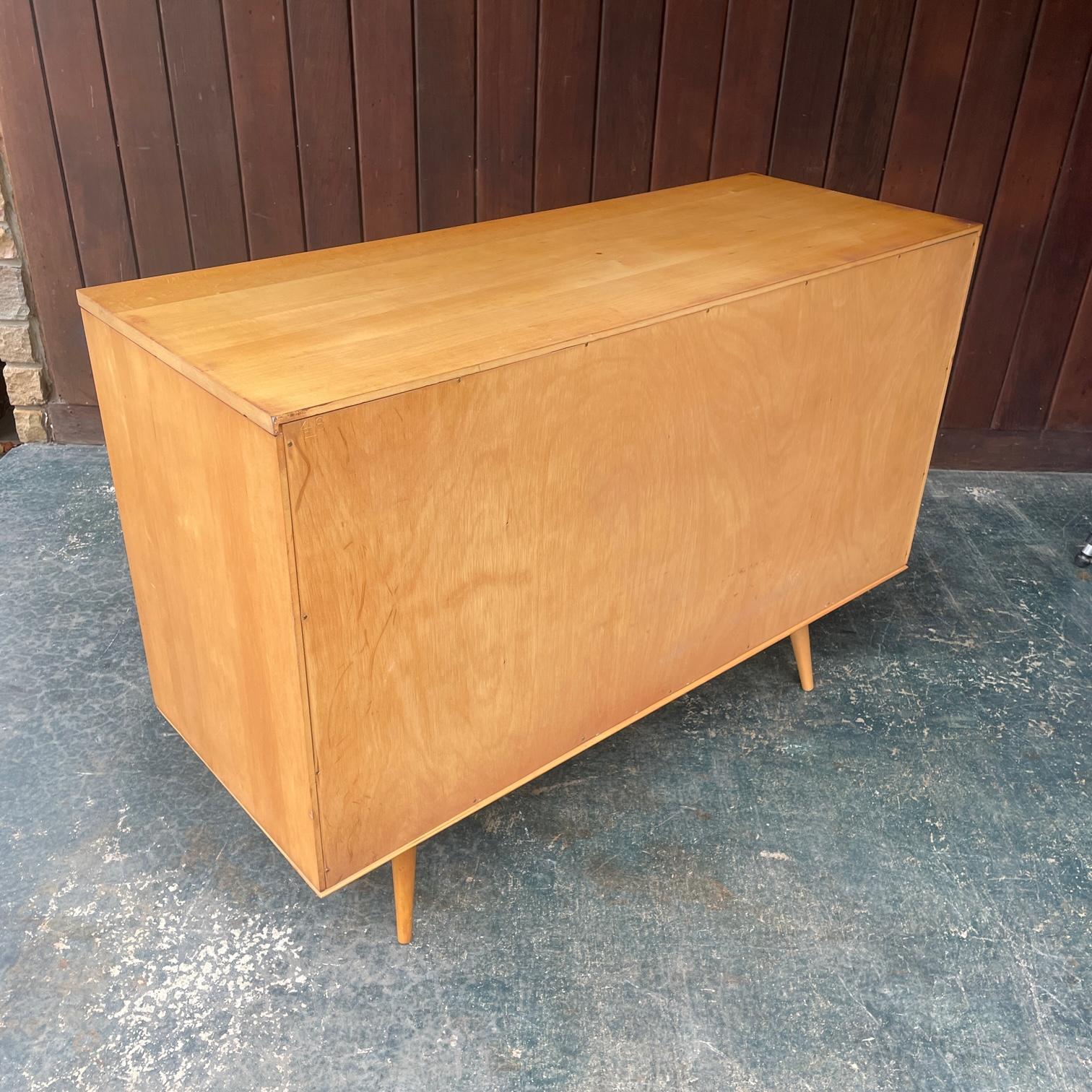 1950s McCobb Planner Group 6-Drawer Dresser Blonde Farmhouse Spartan In Fair Condition For Sale In Hyattsville, MD