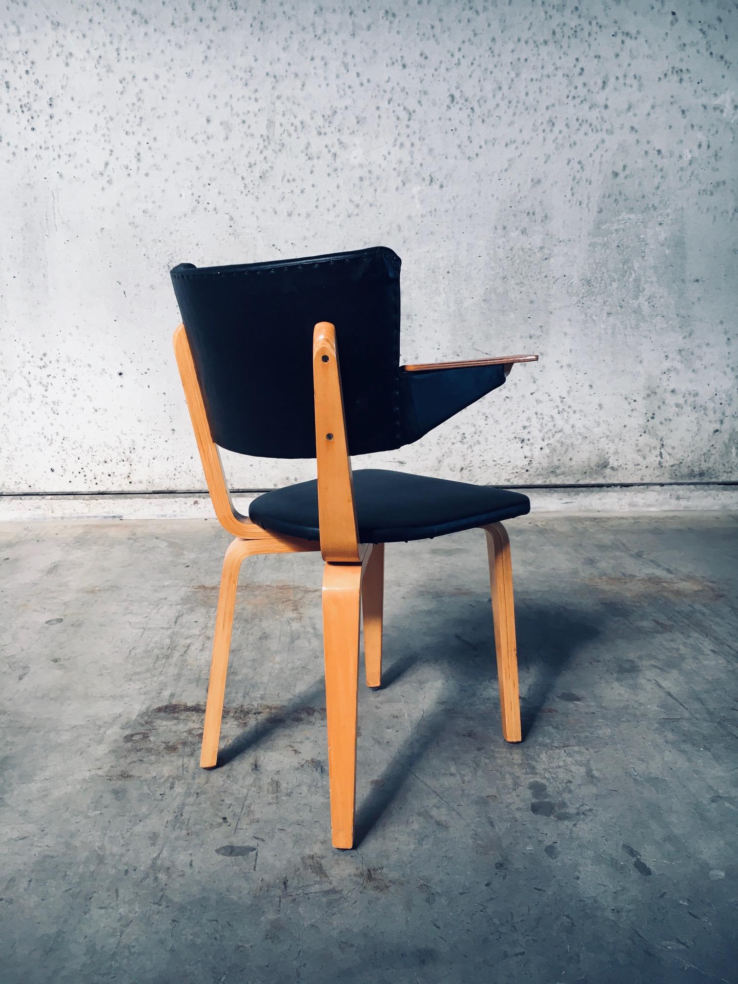 1950er MCM Dutch Design Esszimmerstühle von Cor Alons für Gouda Den Boer im Angebot 8