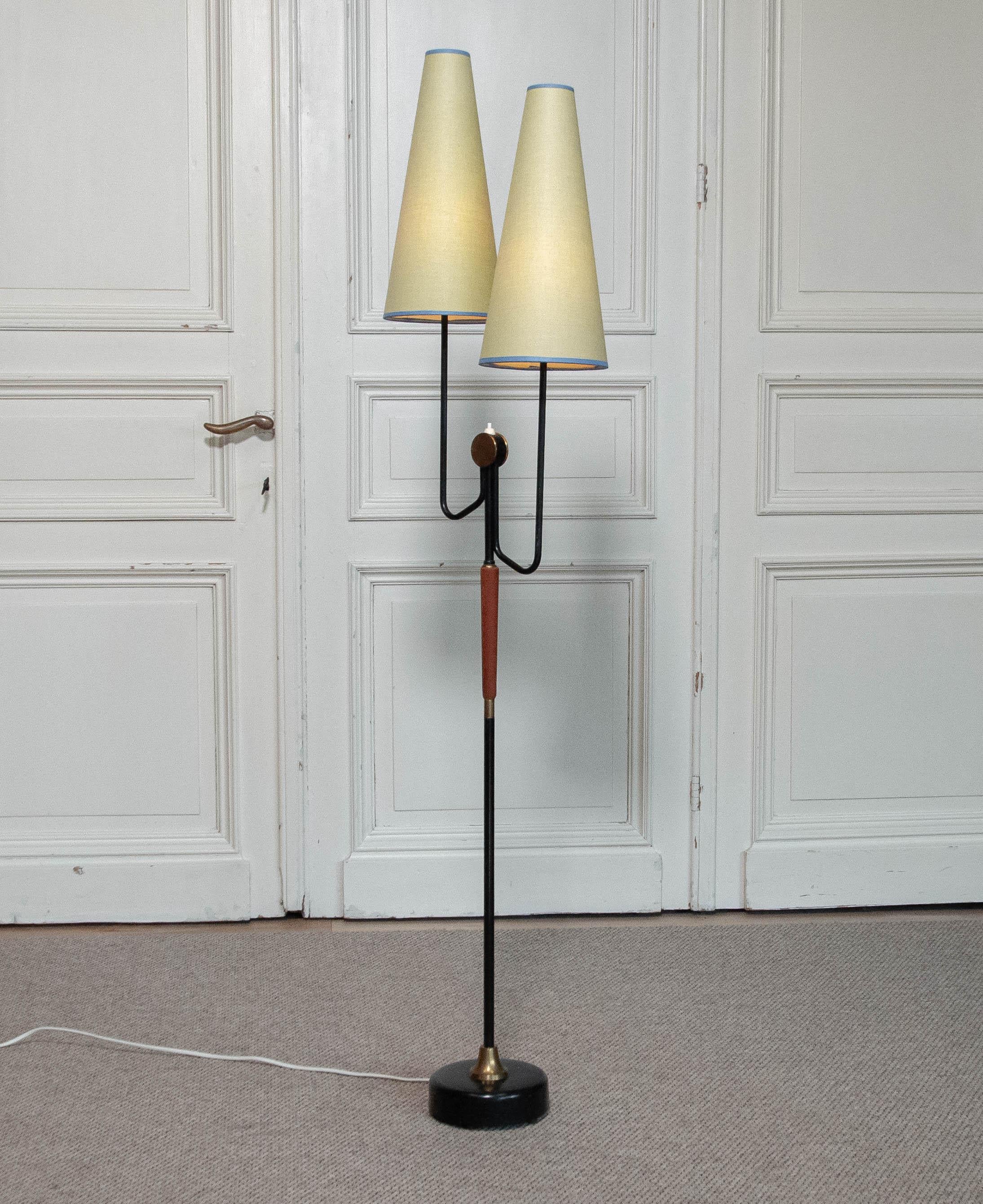 1950s , Metal and Brass Floor Lamp by Möllers Armaturfabrik , Sweden 2
