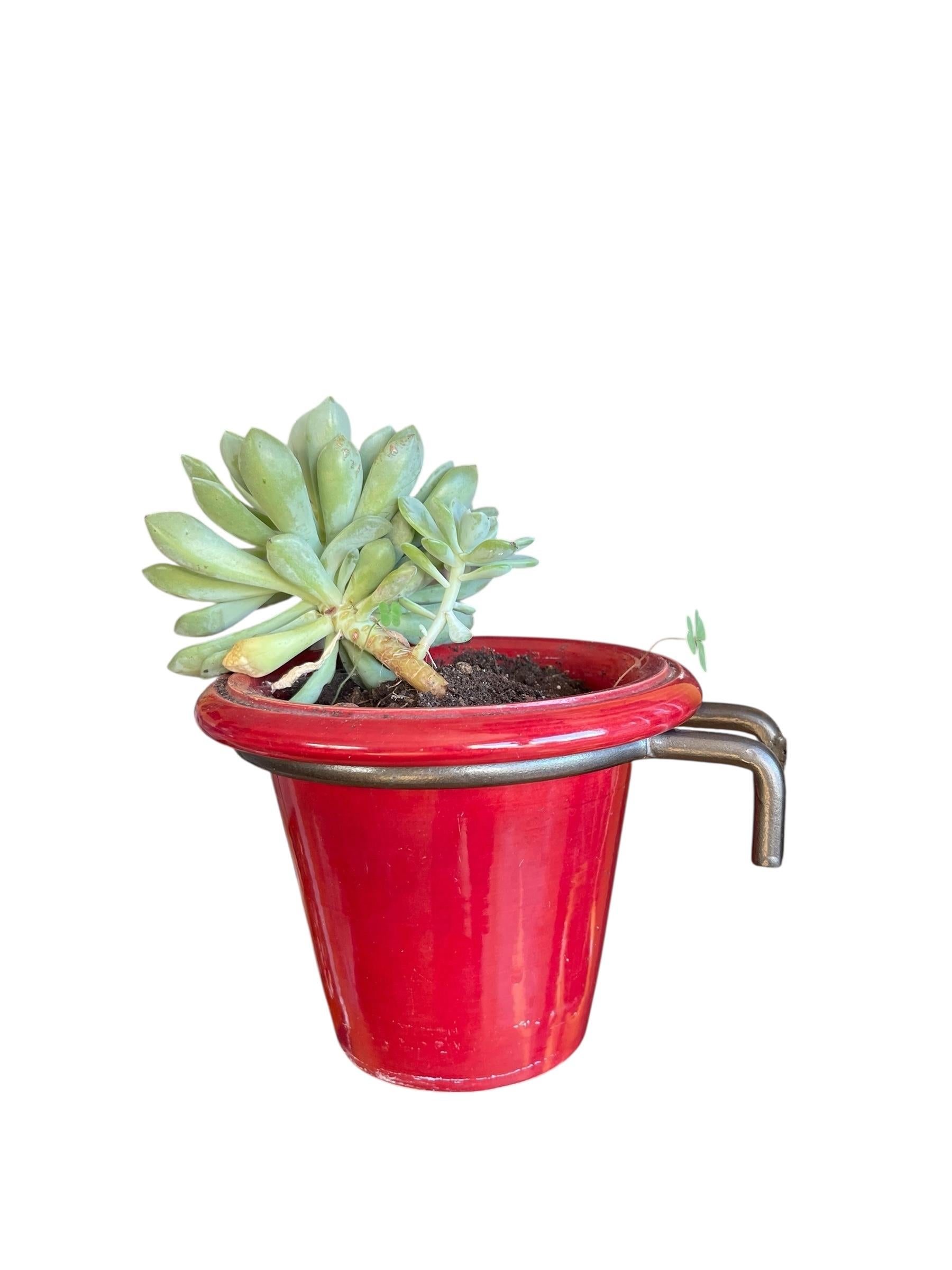 Lampada da terra a vaso di fiori in metallo e ceramica degli anni '50 di Asselbure in vendita 3