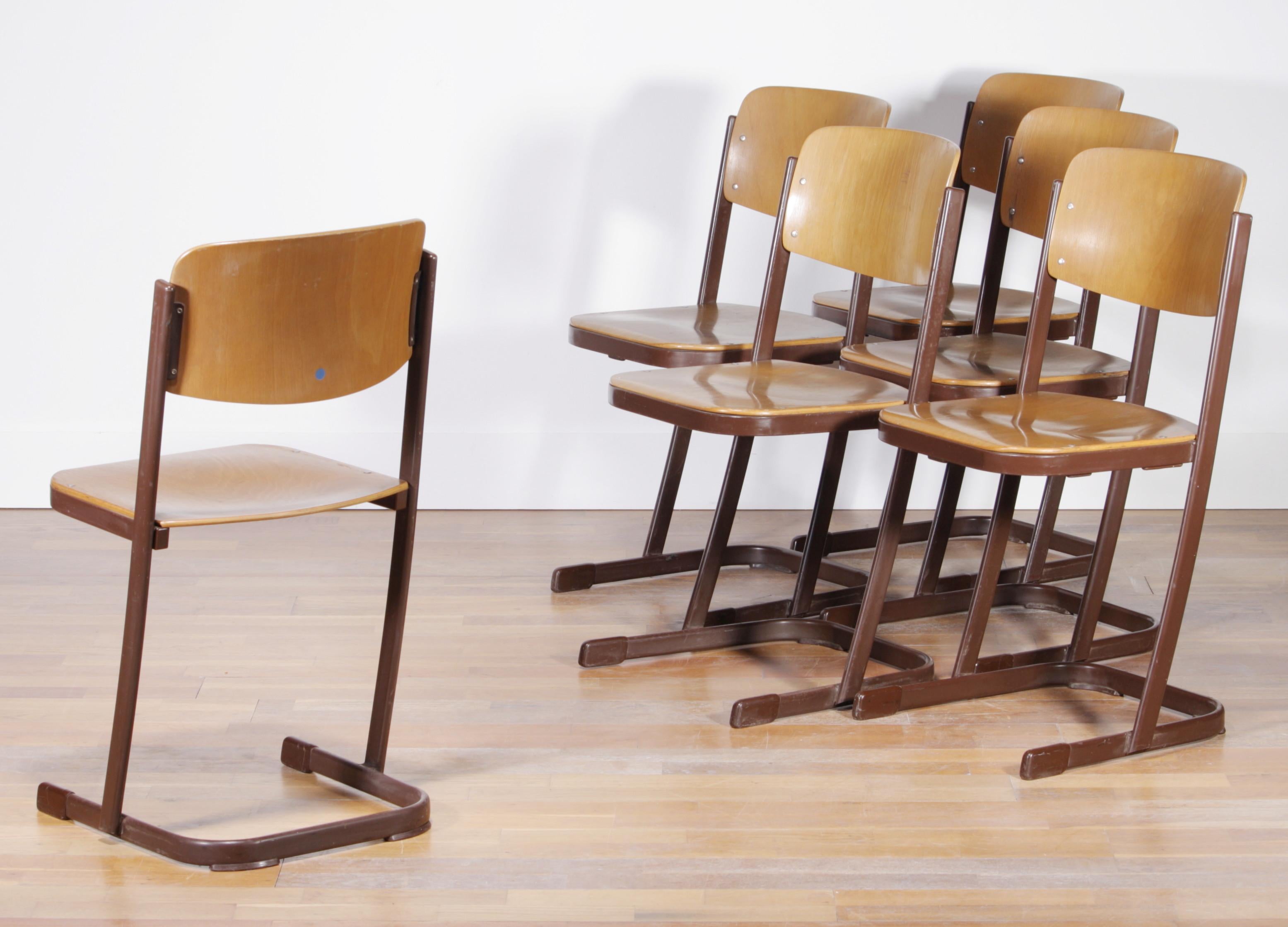 1950s, Metal and Wood Set of Six Dutch School Chairs In Good Condition In Silvolde, Gelderland