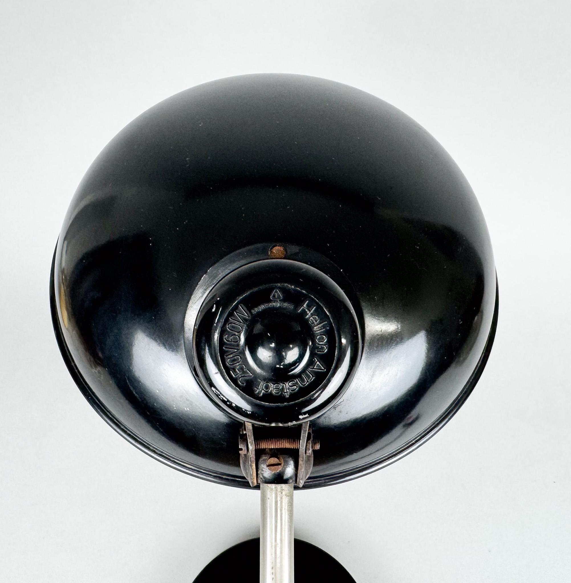 XX secolo Lampada in metallo e cromo di Helion, Germania, anni '50, con etichetta in vendita