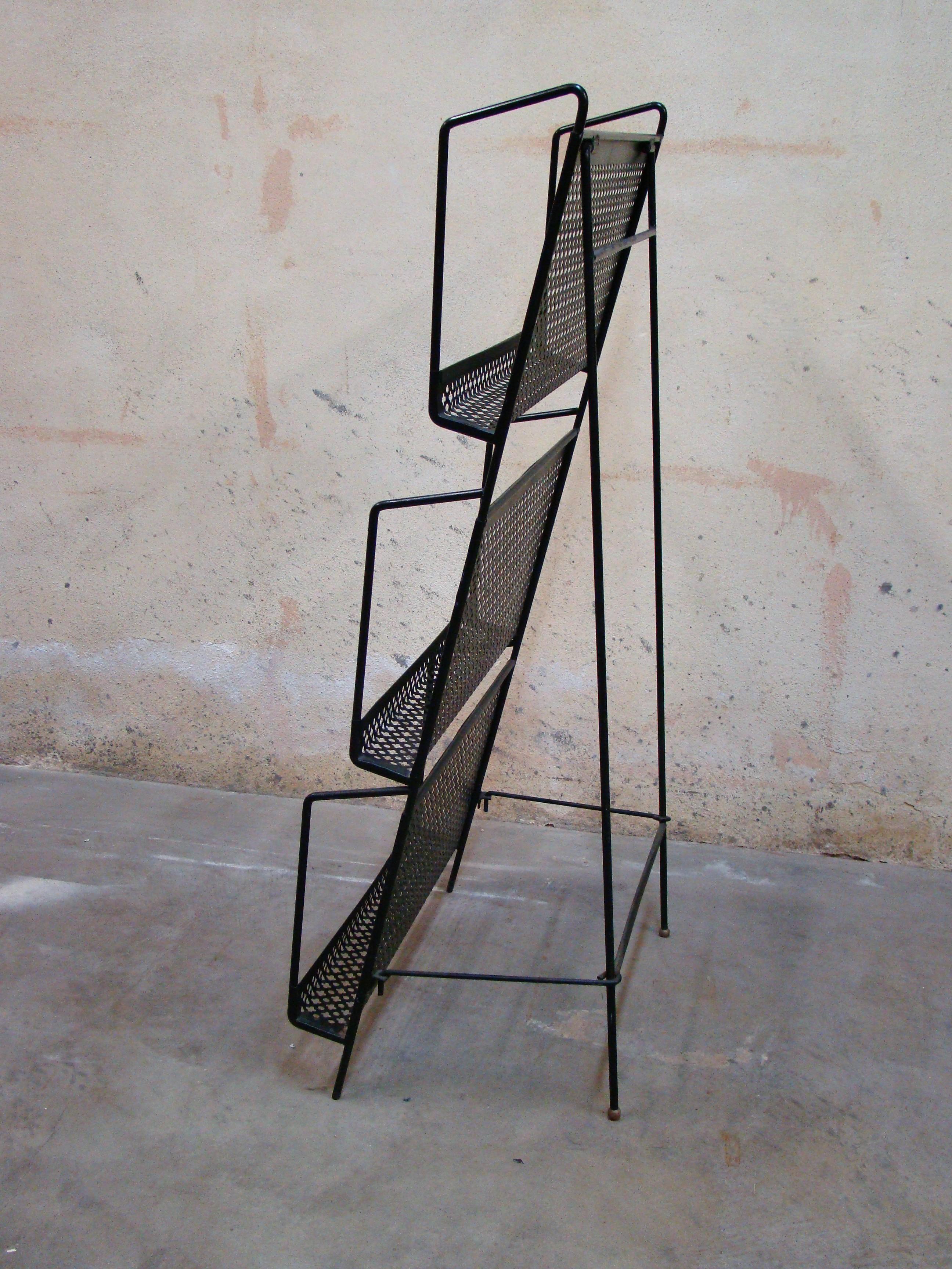 American 1950's Metal Folding Magazine Rack Attributed to Maurice Duchin USA For Sale