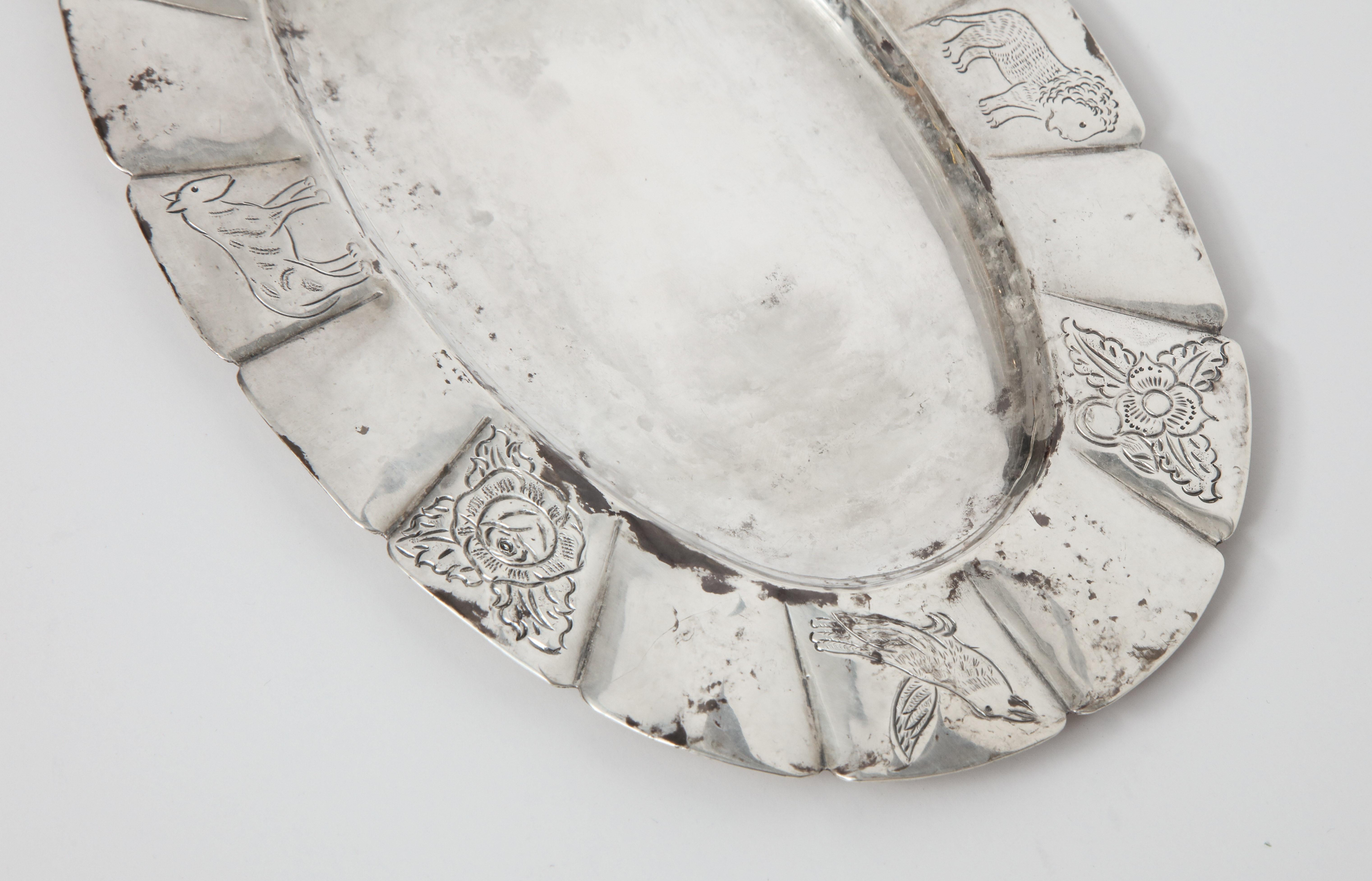 1950s Mexican Sterling Oval Dish Hand-Engraved with Flora and Fauna 5