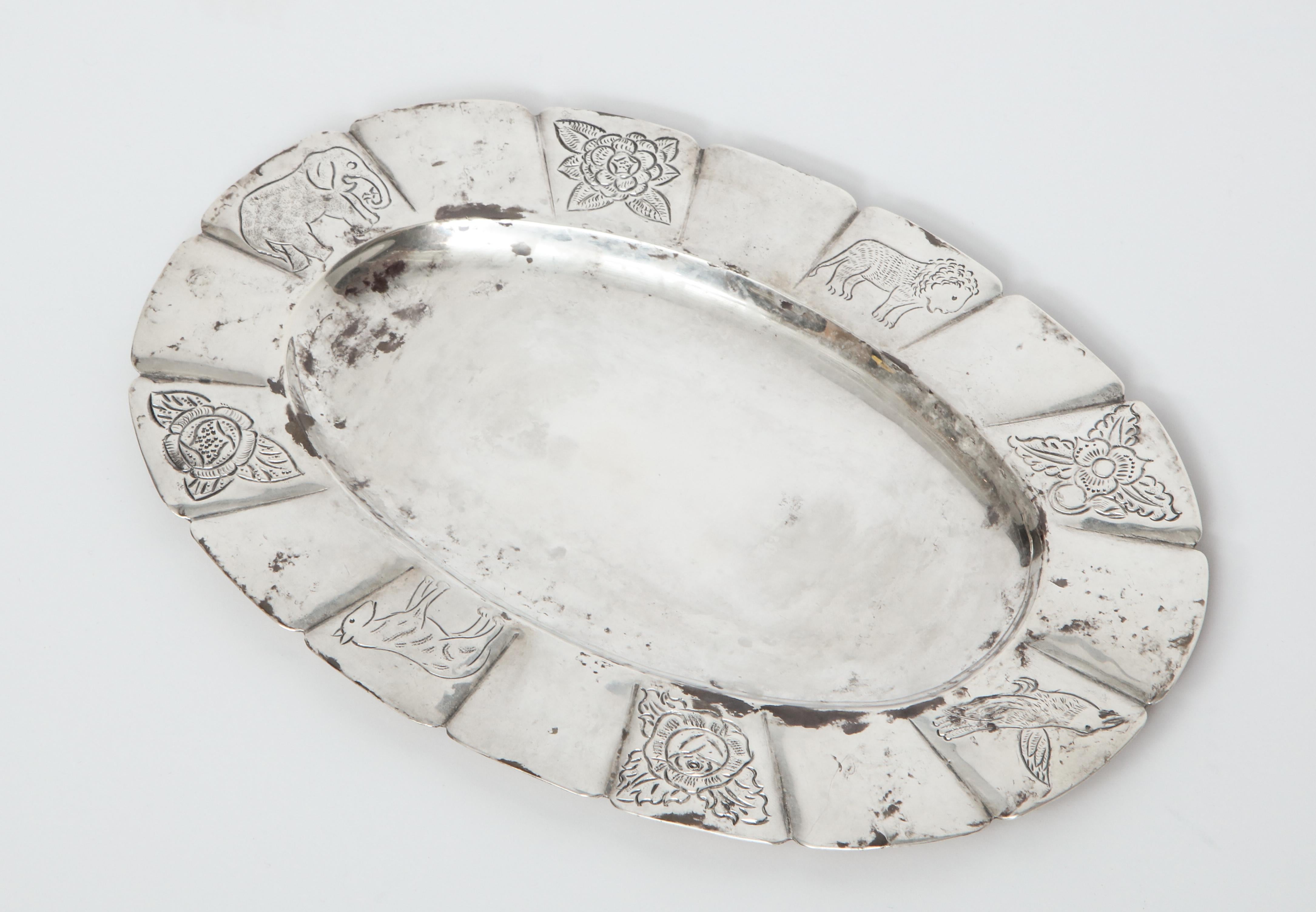 1950s Mexican Sterling Oval Dish Hand-Engraved with Flora and Fauna 2