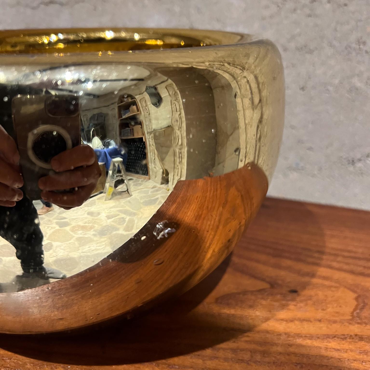 Verre mercuré 1950s Mexico Gold Mercury Glass Bowl Style Luis Barragan en vente