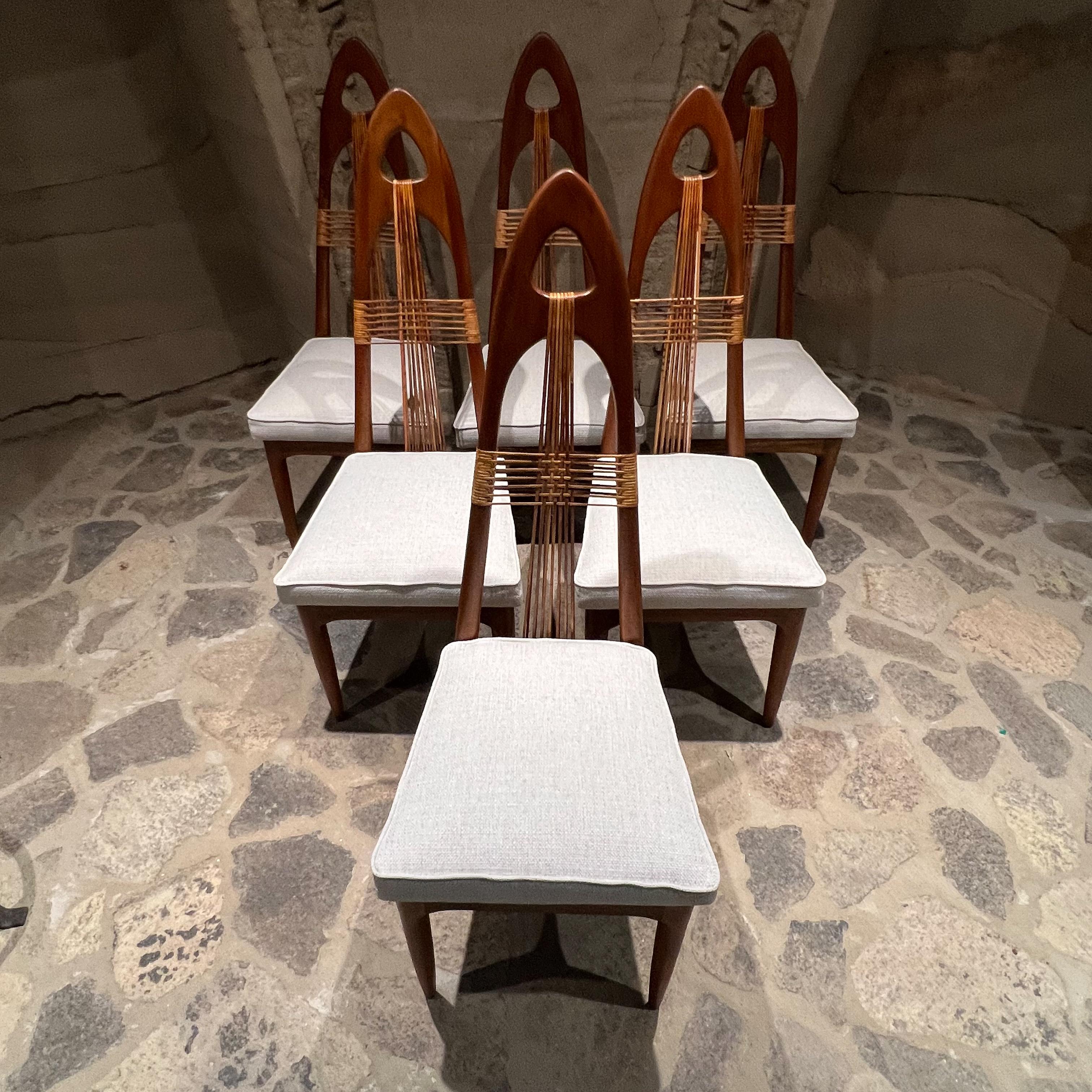 1950s Mexico Six Spectacular Modern Gothic Cross Dining Chairs Mahogany and Cane For Sale 3