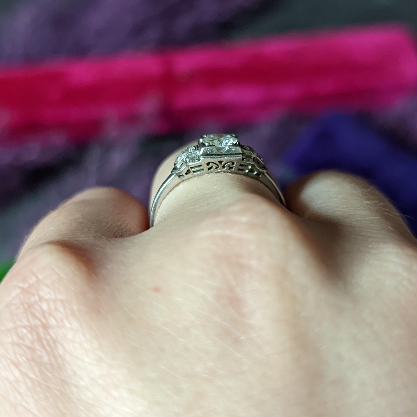 1950's Mid-Century 0.65 Carat Diamond Platinum Engagement Ring 4