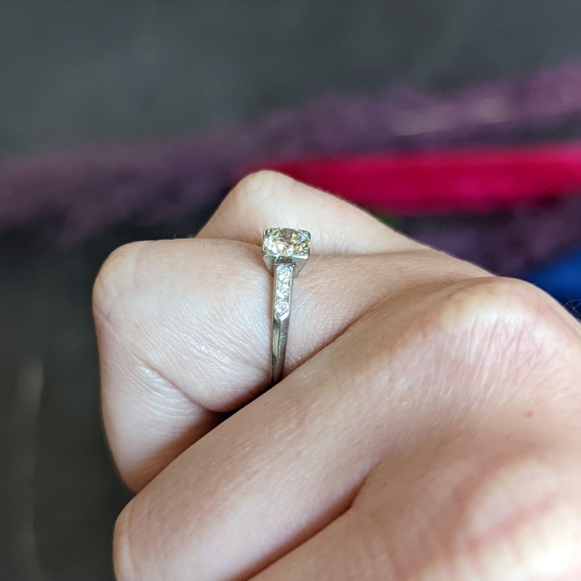 1950's Mid-Century 0.72 Carat Diamond Platinum Engagement Ring For Sale 5