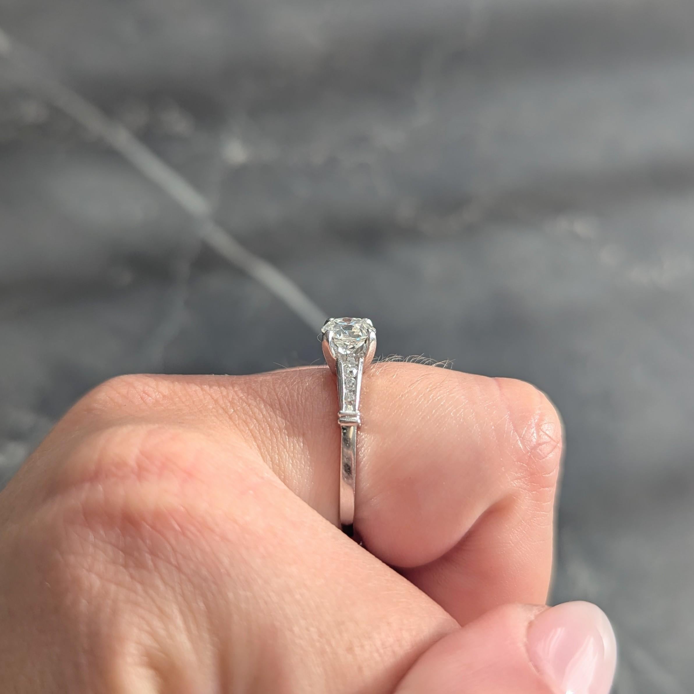 Anillo de compromiso de platino con diamantes talla europea antigua de mediados de los años 50 de 1,05 CTW en venta 5