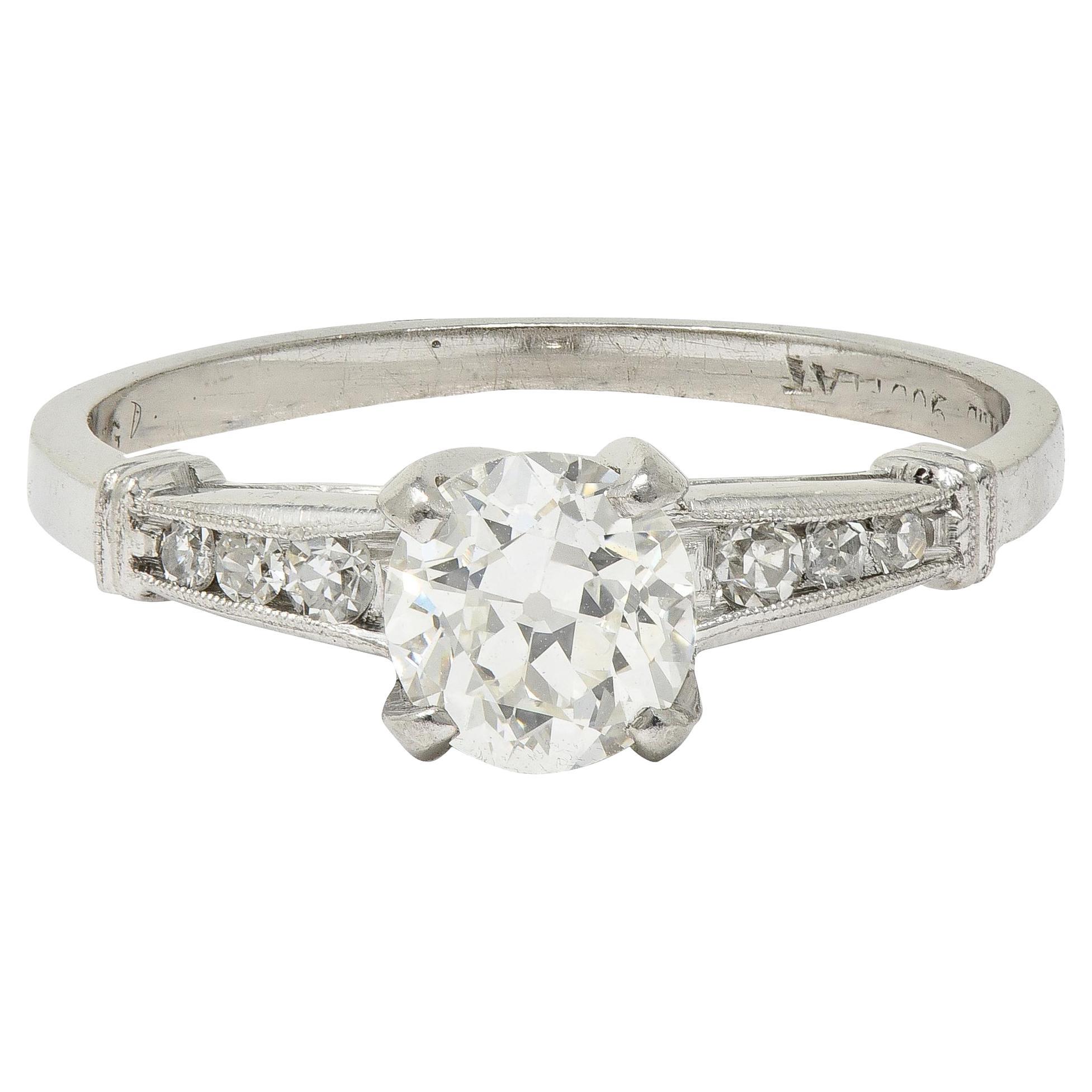 Anillo de compromiso de platino con diamantes talla europea antigua de mediados de los años 50 de 1,05 CTW