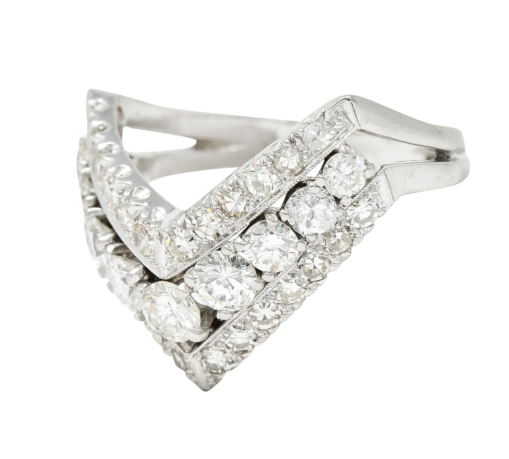 Women's or Men's 1950's Mid-Century 1.50 Carats Diamond Platinum Chevron Band Ring