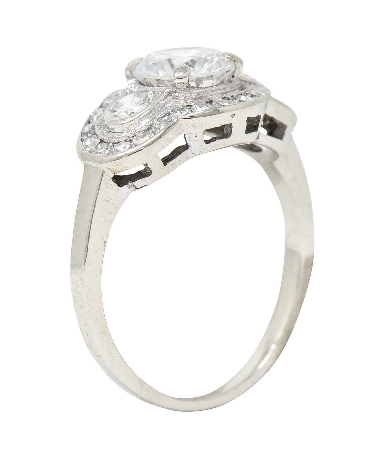 1950's Mid-Century 1.65 Carats Diamond 14 Karat White Gold Engagement Ring For Sale 1