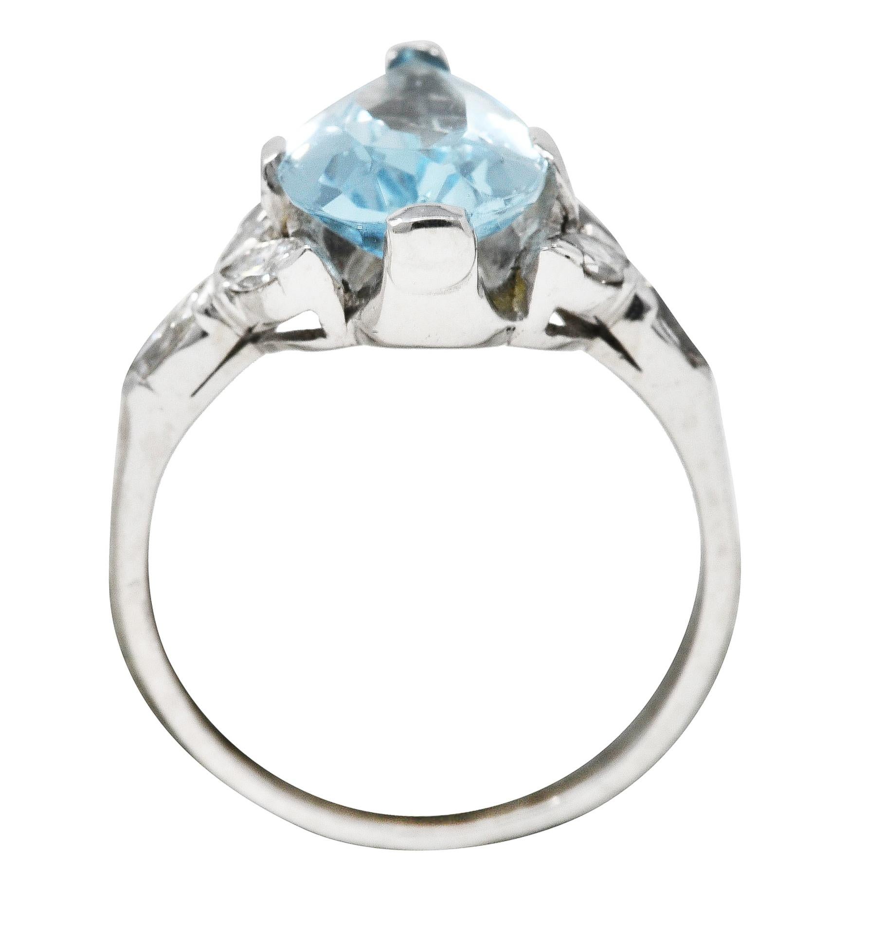 1950's Mid-Century 2.00 Carats Aquamarine Diamond Platinum Vintage Gemstone Ring For Sale 1