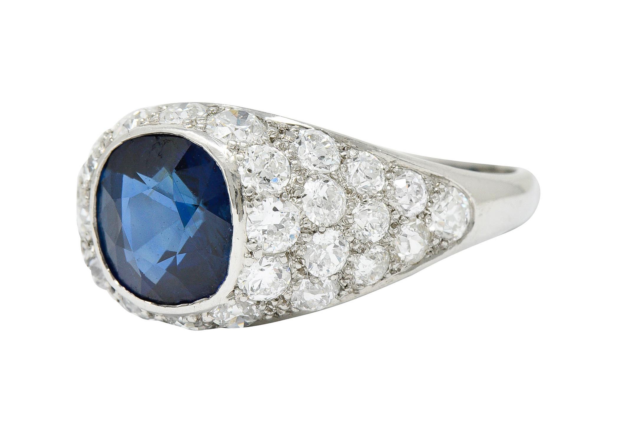 Women's or Men's 1950's Mid-Century 5.09 Carats No Heat Sapphire Diamond Platinum Bombe Ring