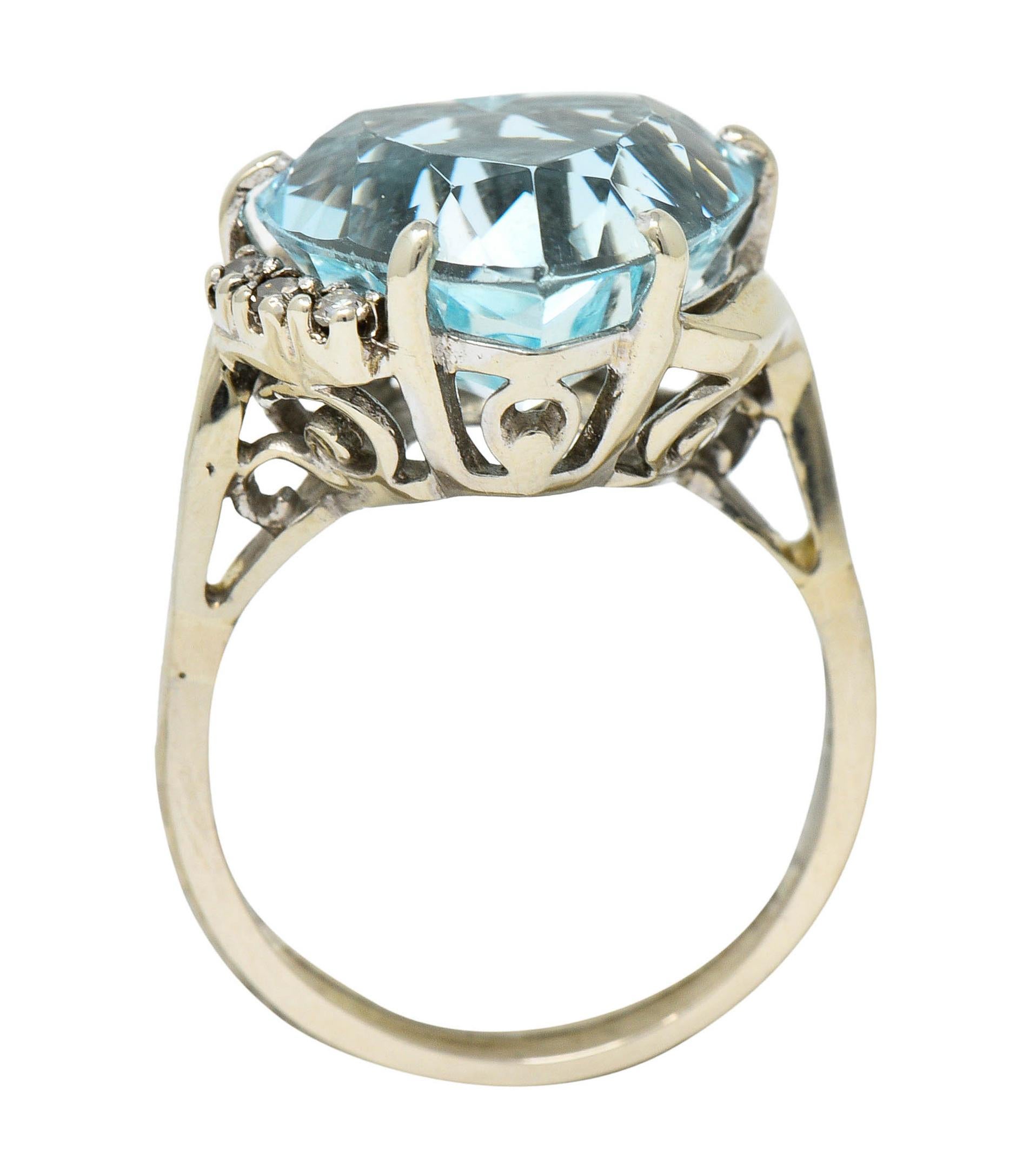 1950's Mid-Century 8.18 Carats Aquamarine Diamond 14 Karat White Gold Heart Ring 2