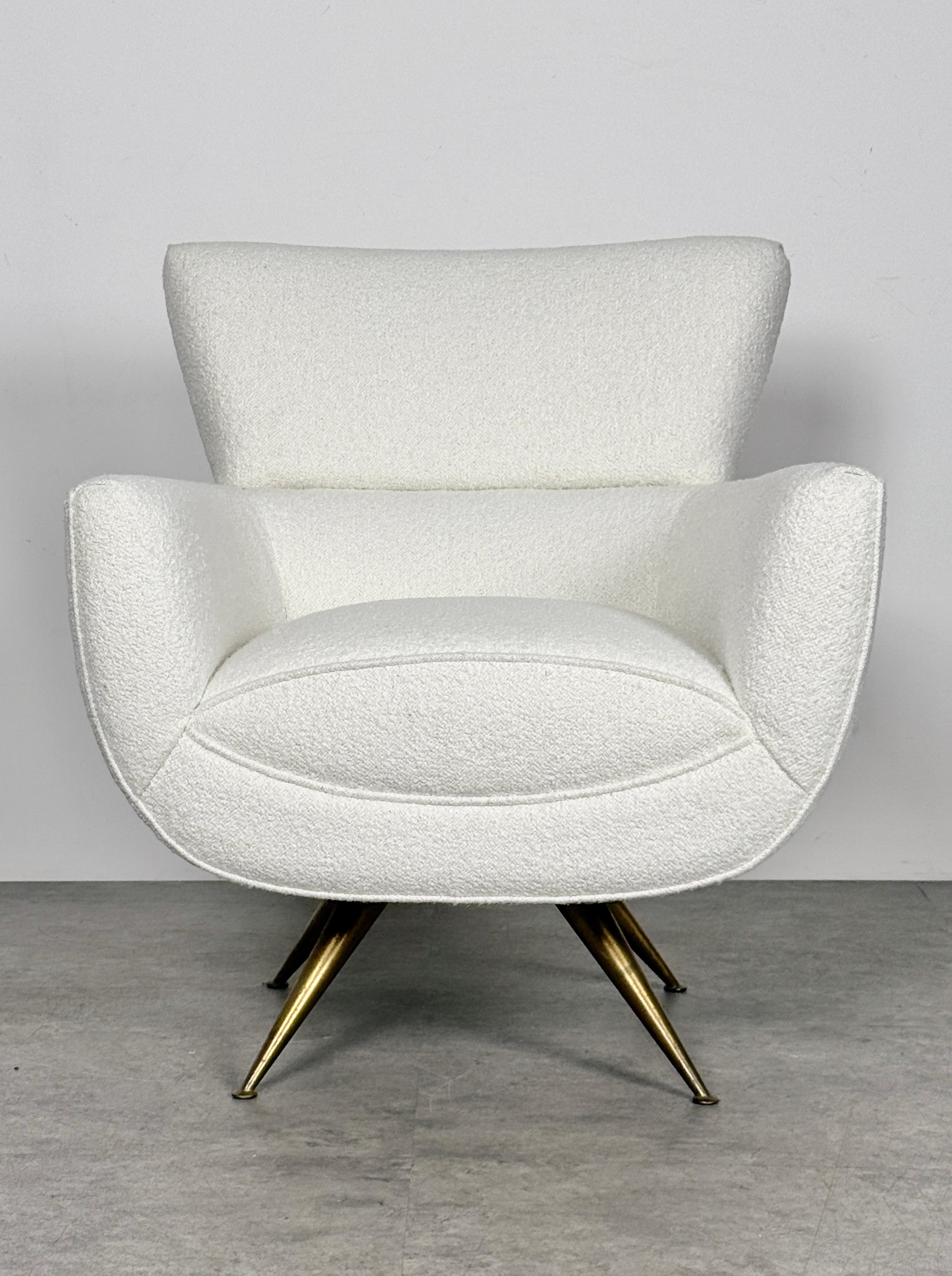 Mid-20th Century 1950's Mid Century Brass Leg Swivel Lounge Chair by Henry P Glass for Chase For Sale
