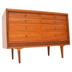 1950s Midcentury Chest of Drawers / Sideboard