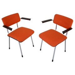 Pareja de sillones modernos holandeses de mediados de siglo de 1950