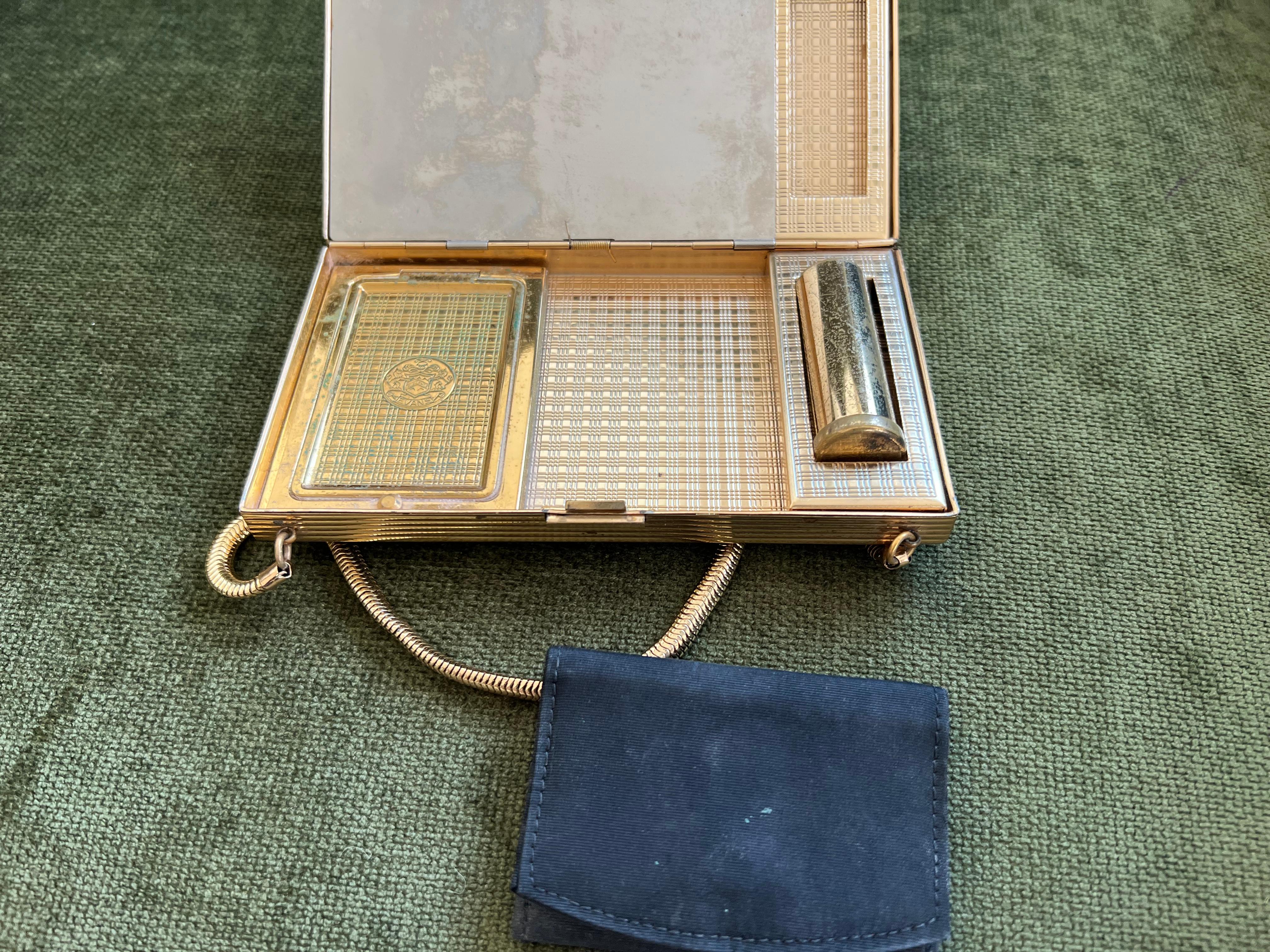 1950s Mid-Century Evans Wristlet Compact Vanity Kit and Cigarette Case In Good Condition For Sale In New York, NY