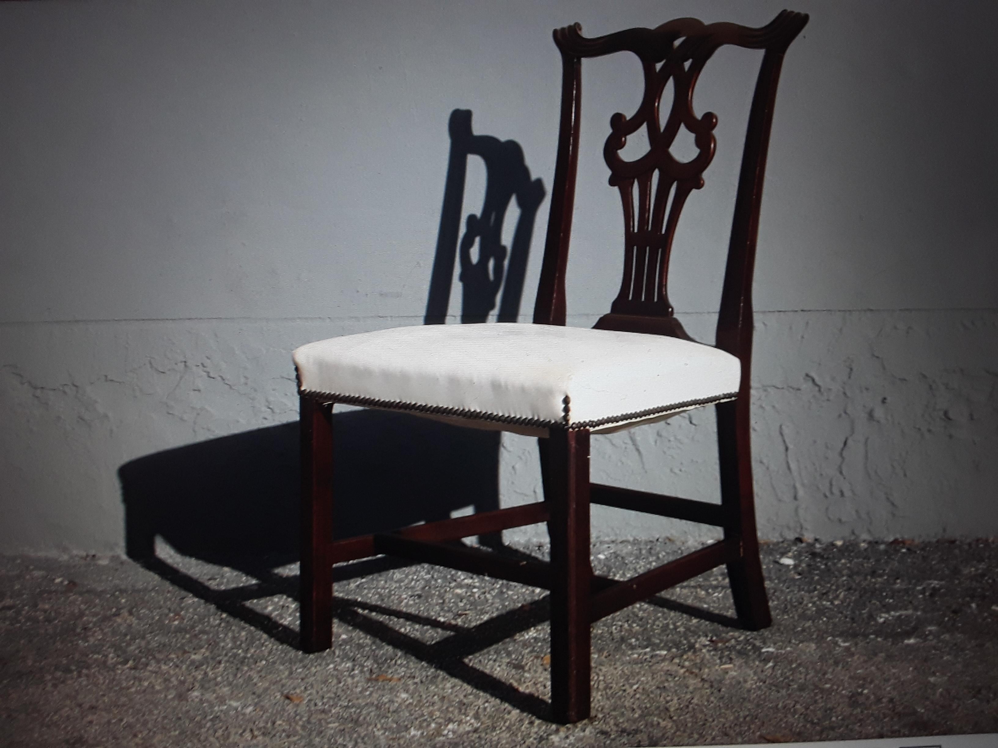 1950's Mid Century Expertly Carved Chippendale style Accent/ Side Chair For Sale 3
