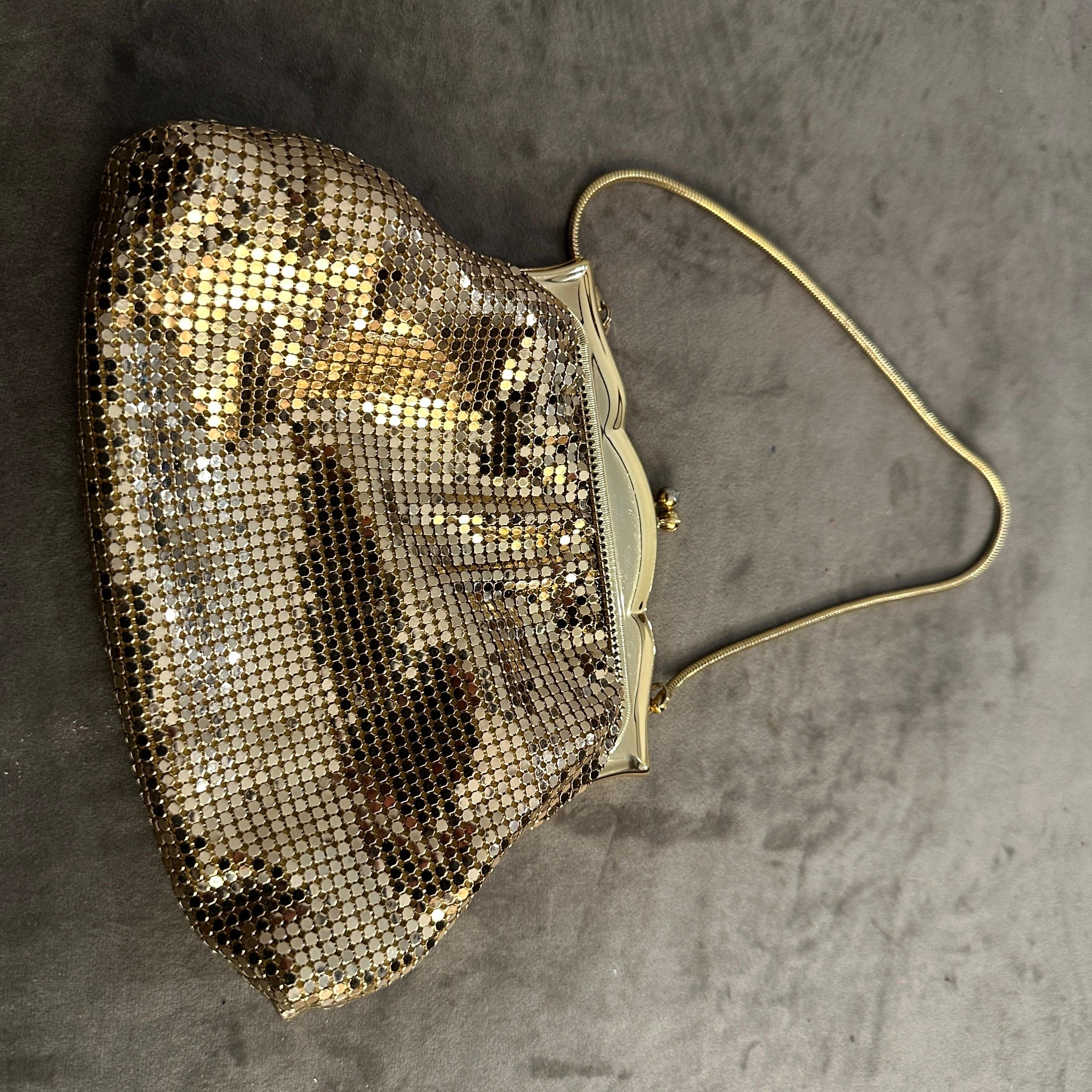 1950s Mid-Century Gold Metal Italian Evening Bag For Sale 6