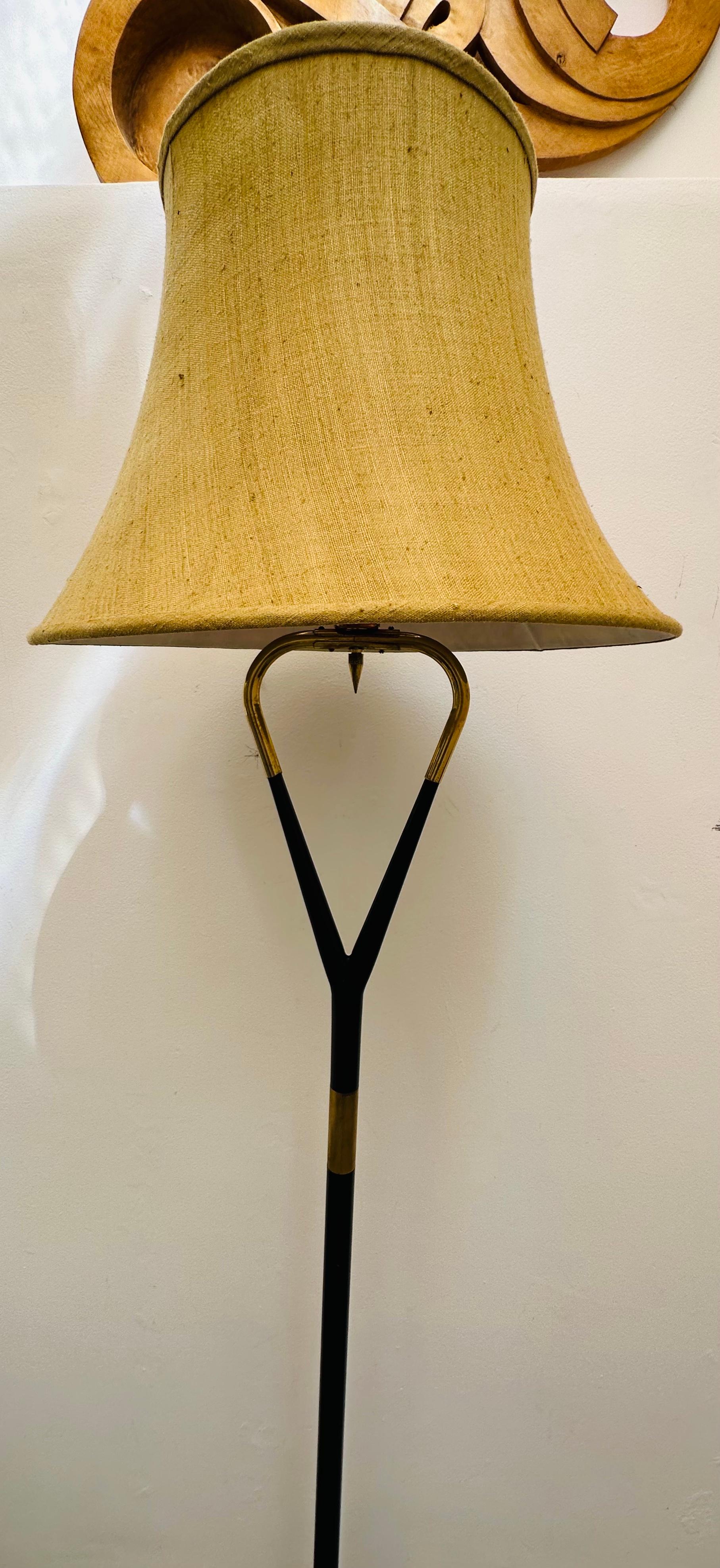1950s Mid Century Italian Brass & Black Lacquered Wood Tripod Floor Lamp 11