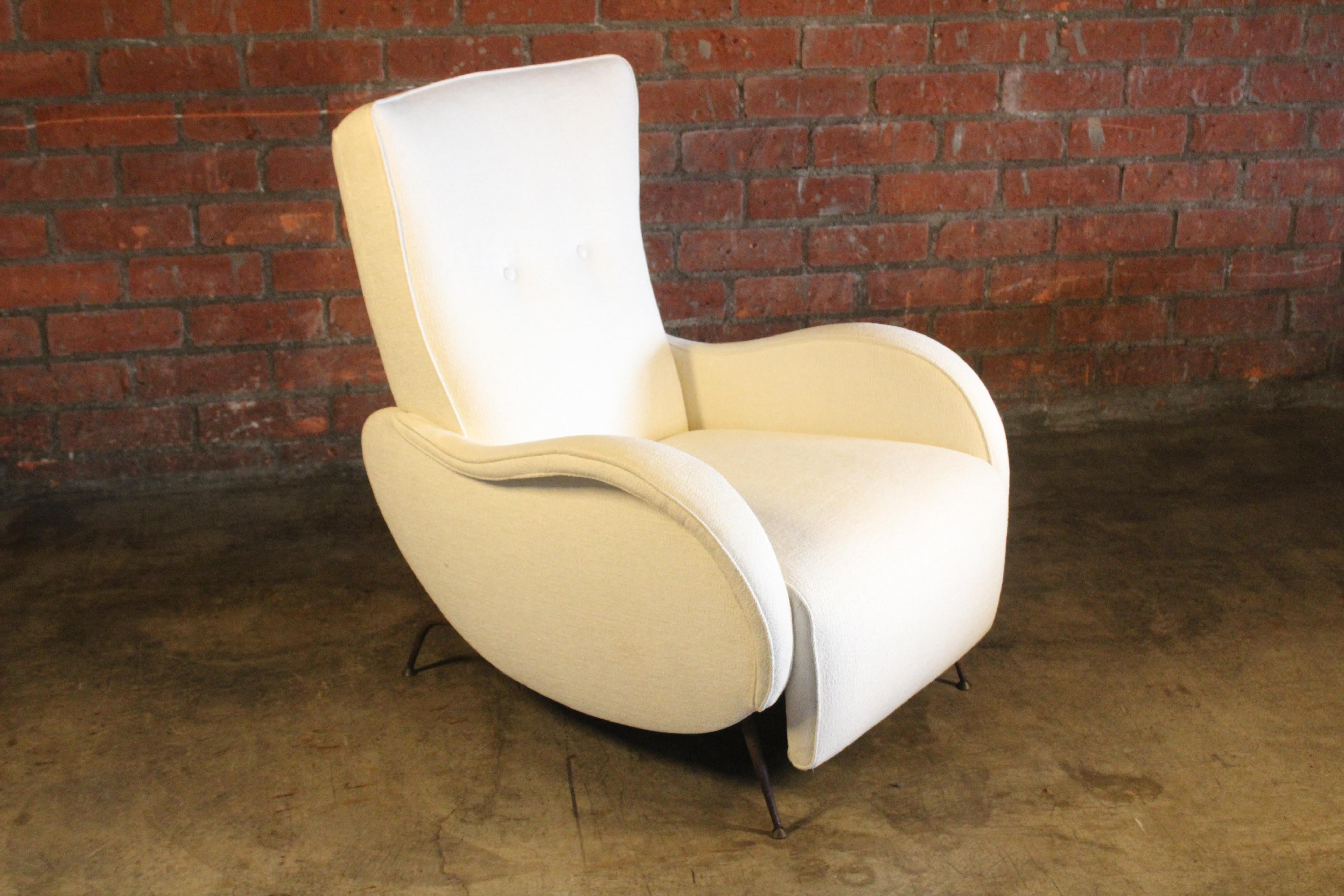 1950s Mid Century Italian Lounge Chair For Sale 5
