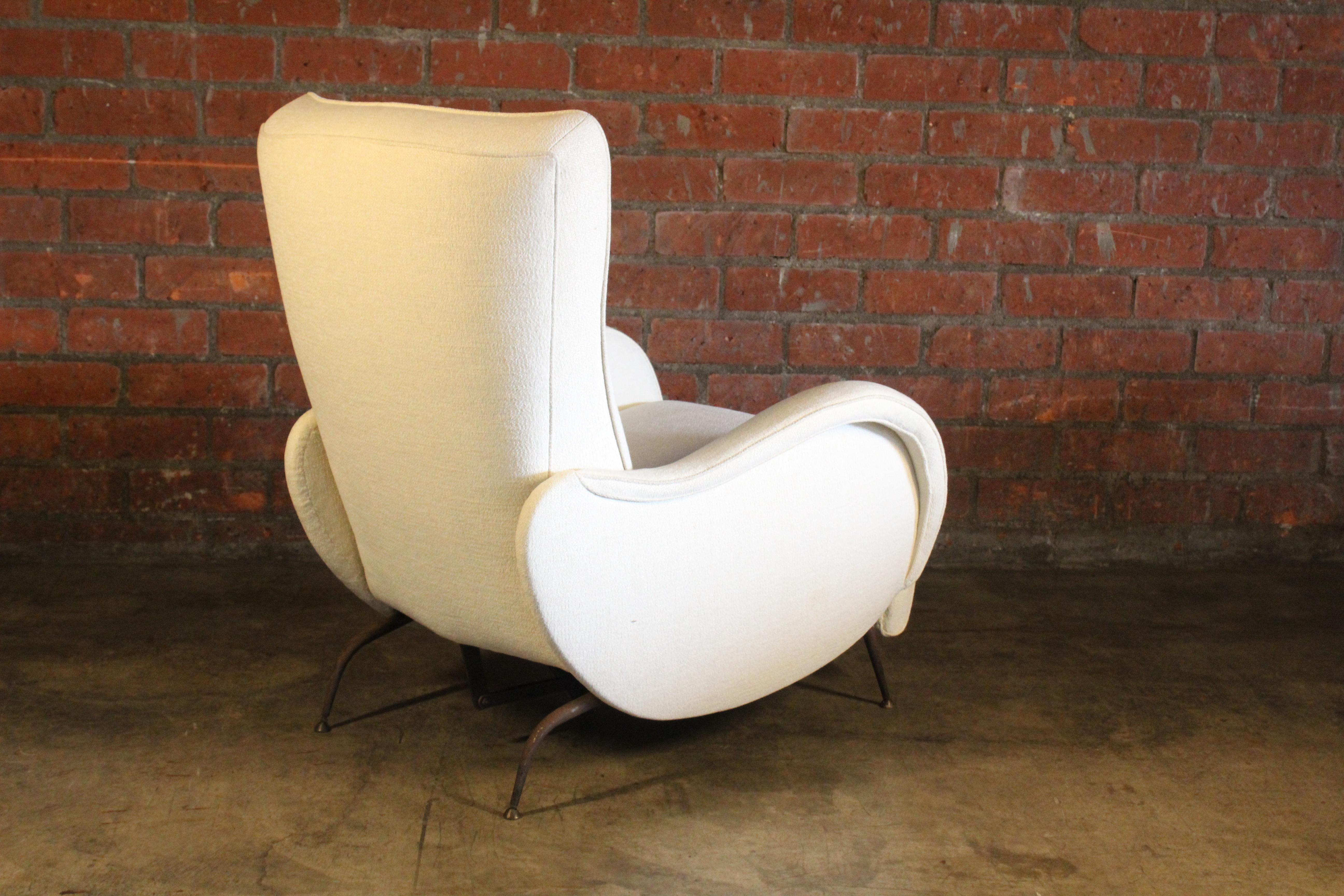 1950s Mid Century Italian Lounge Chair For Sale 8