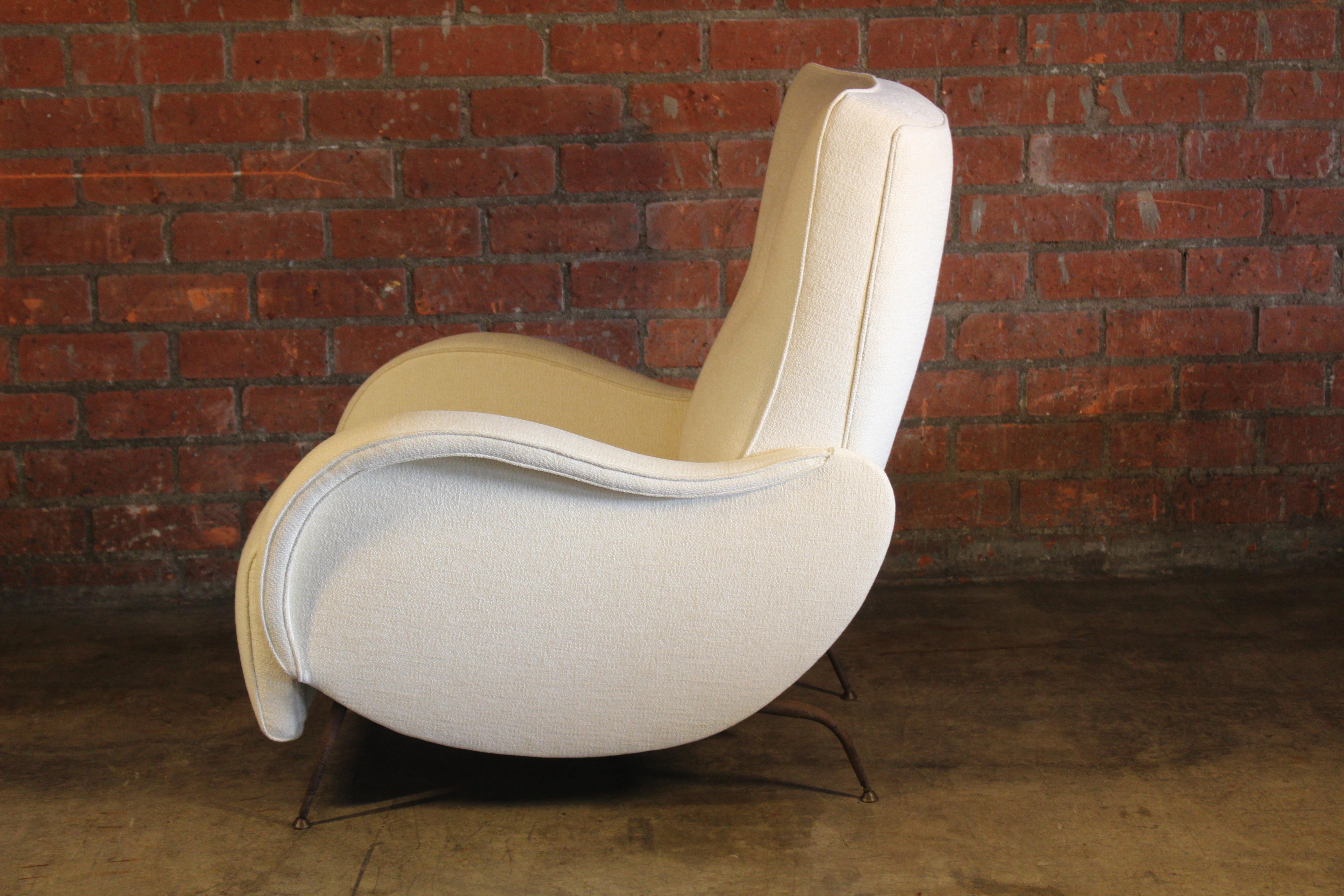 1950s Mid Century Italian Lounge Chair For Sale 10
