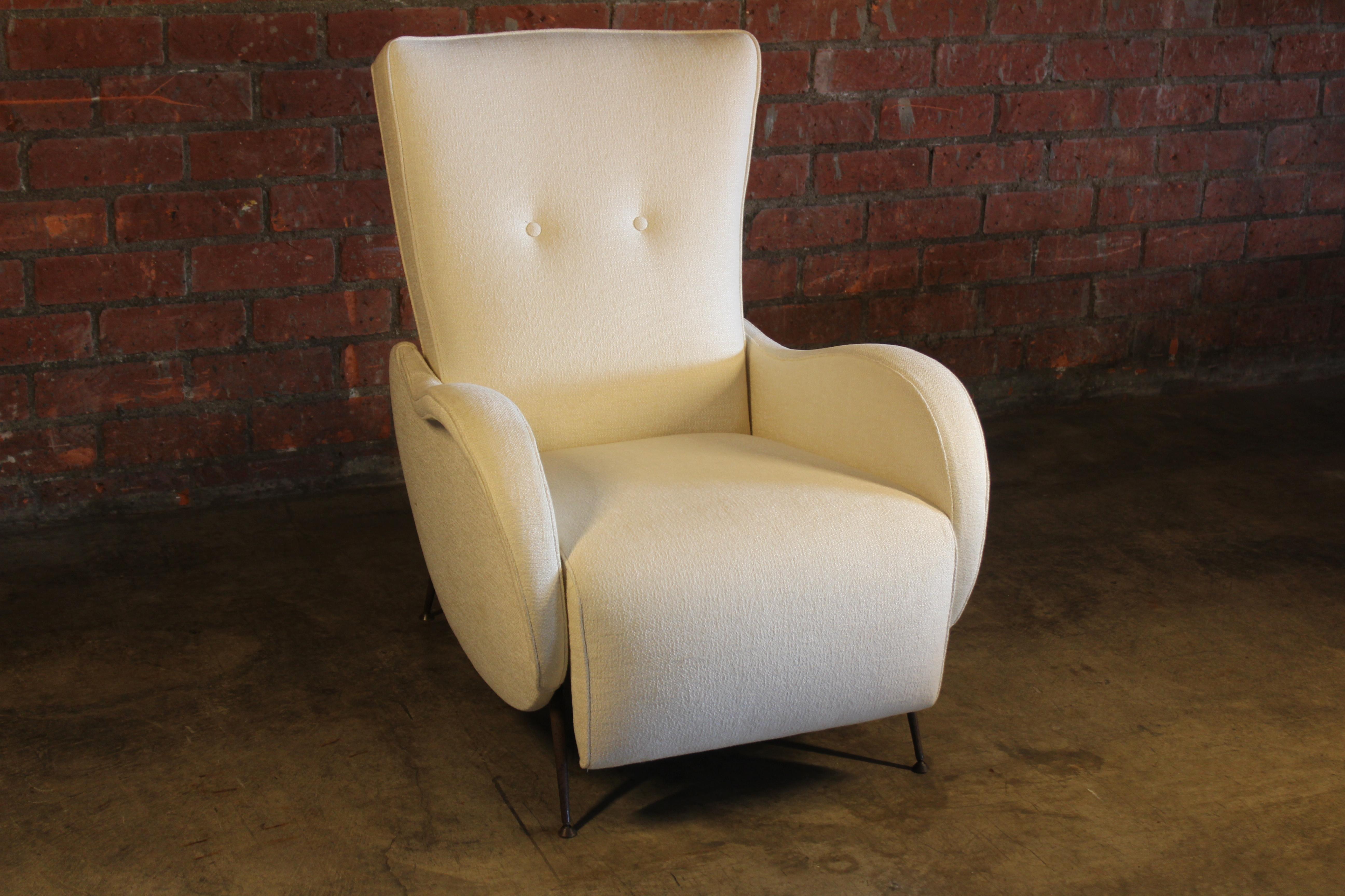1950s Mid Century Italian Lounge Chair For Sale 3
