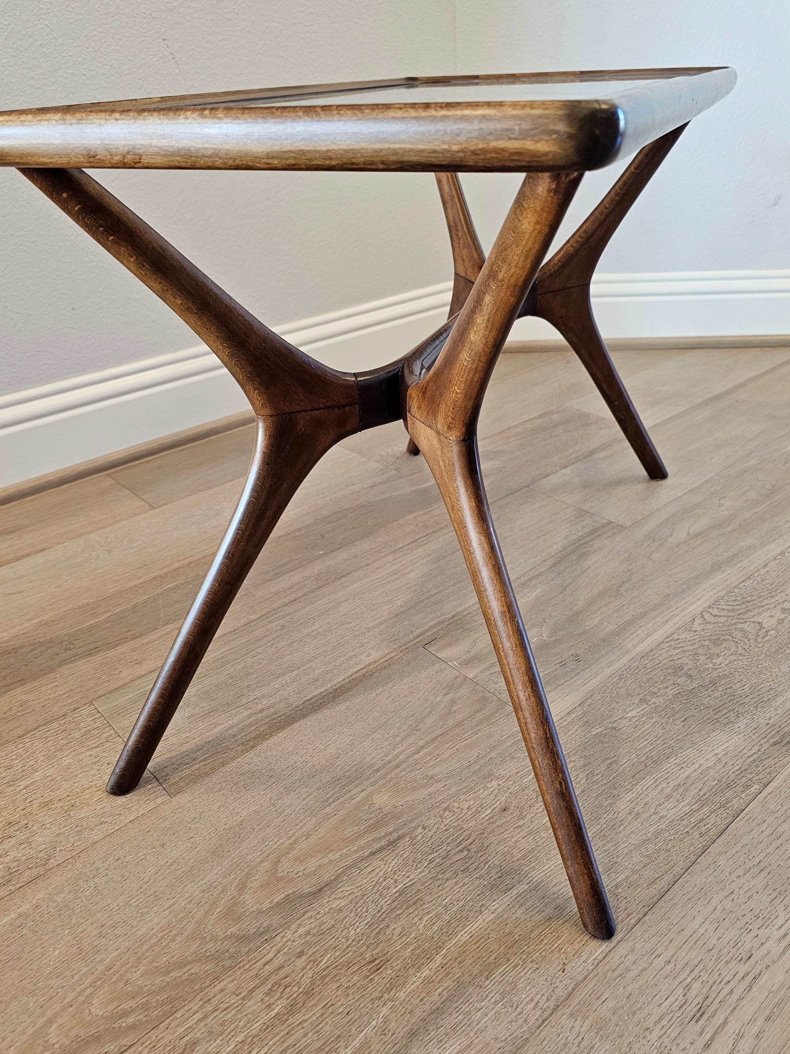 1950s Mid-Century Italian Modern Ico Parisi Style Sculptural Side Table  For Sale 12