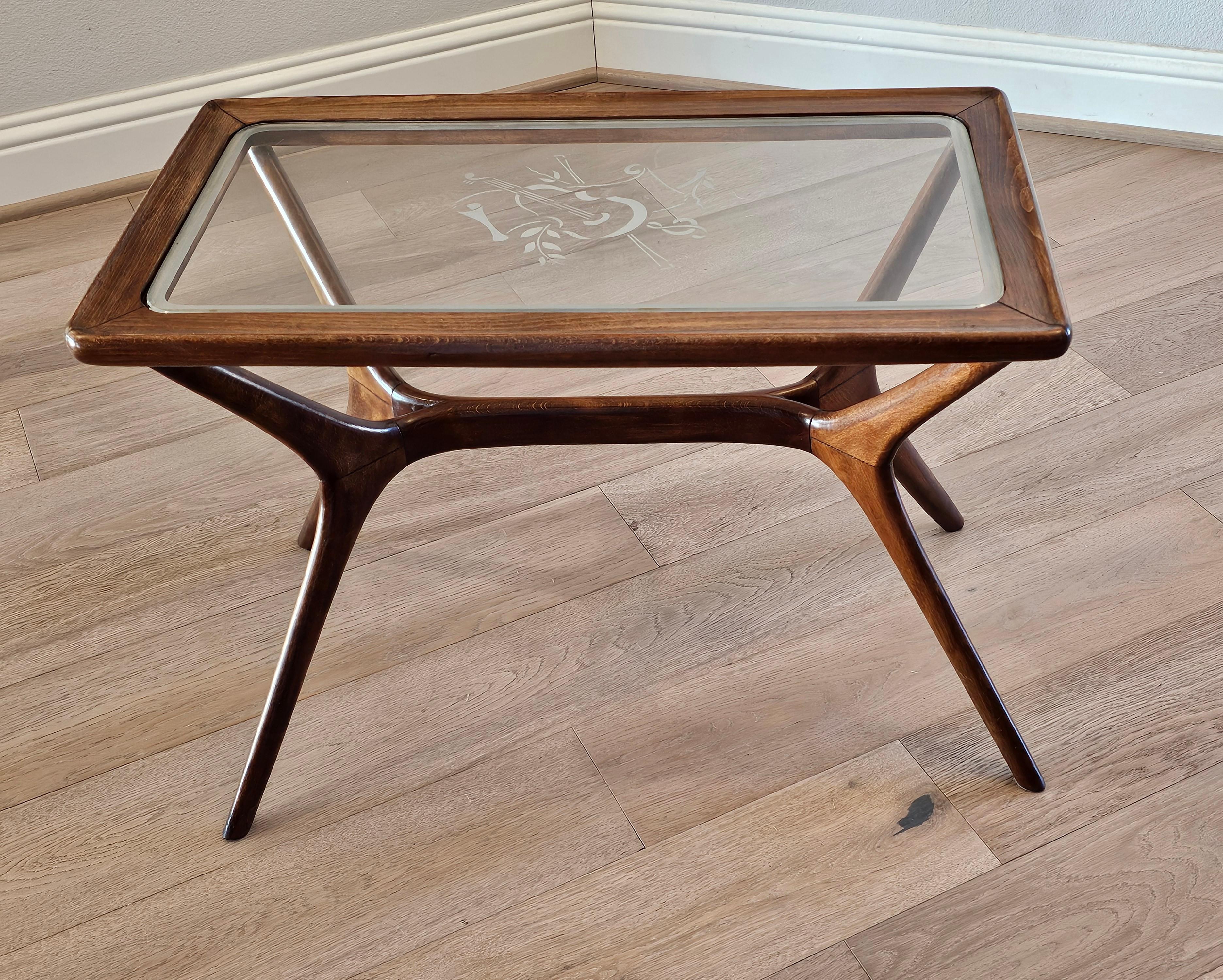 Glass 1950s Mid-Century Italian Modern Ico Parisi Style Sculptural Side Table  For Sale