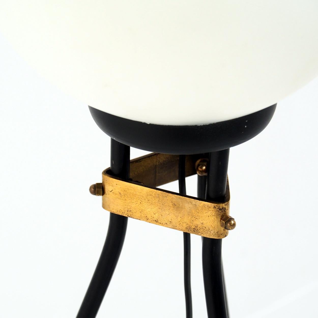 1950s Mid Century Italian Tripod Floor Lamp For Sale 1